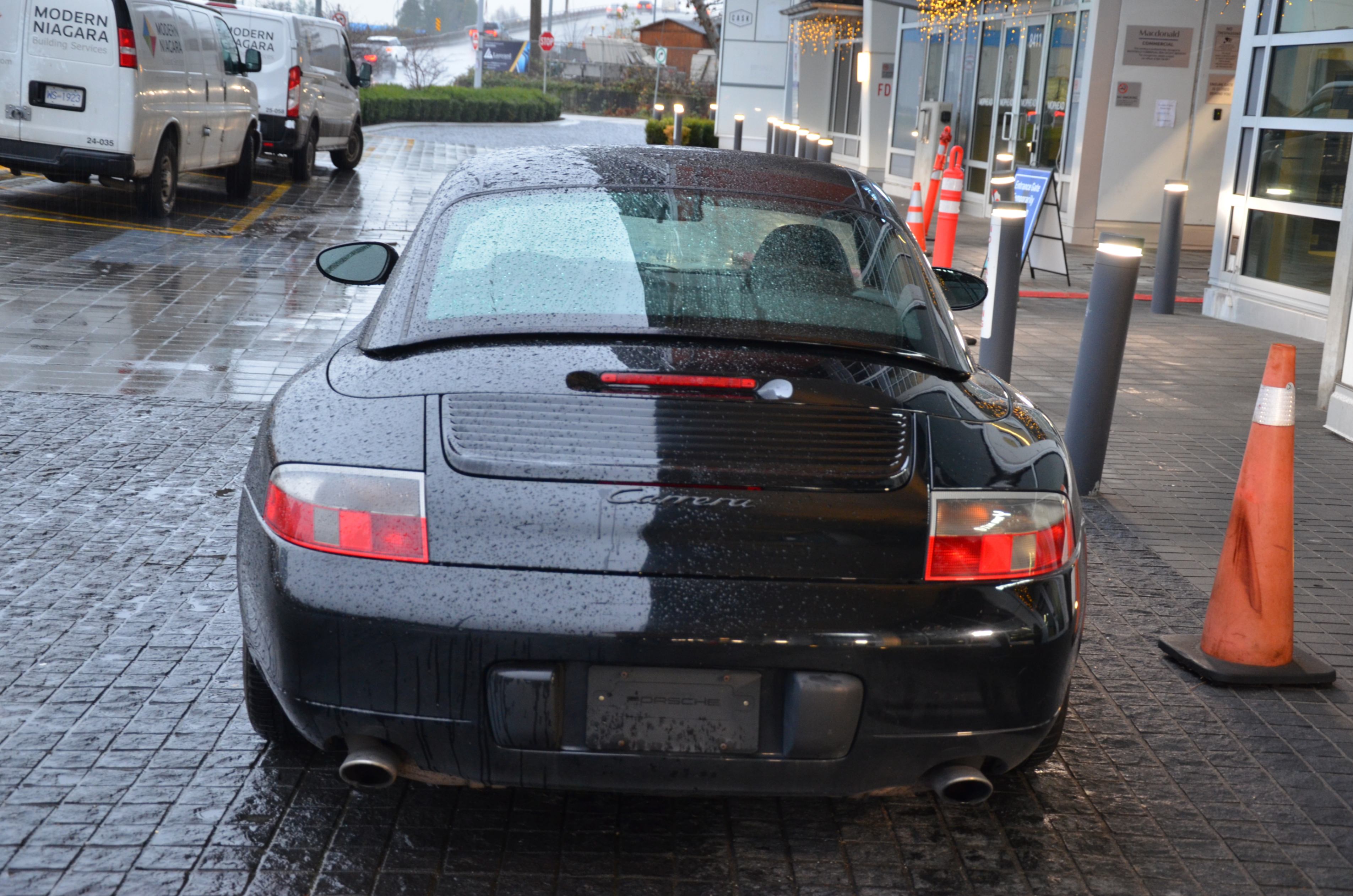 2000 Porsche 911 Carrera 2dr Carrera Cabriolet 6-Spd Manual, Vancouver, Cash