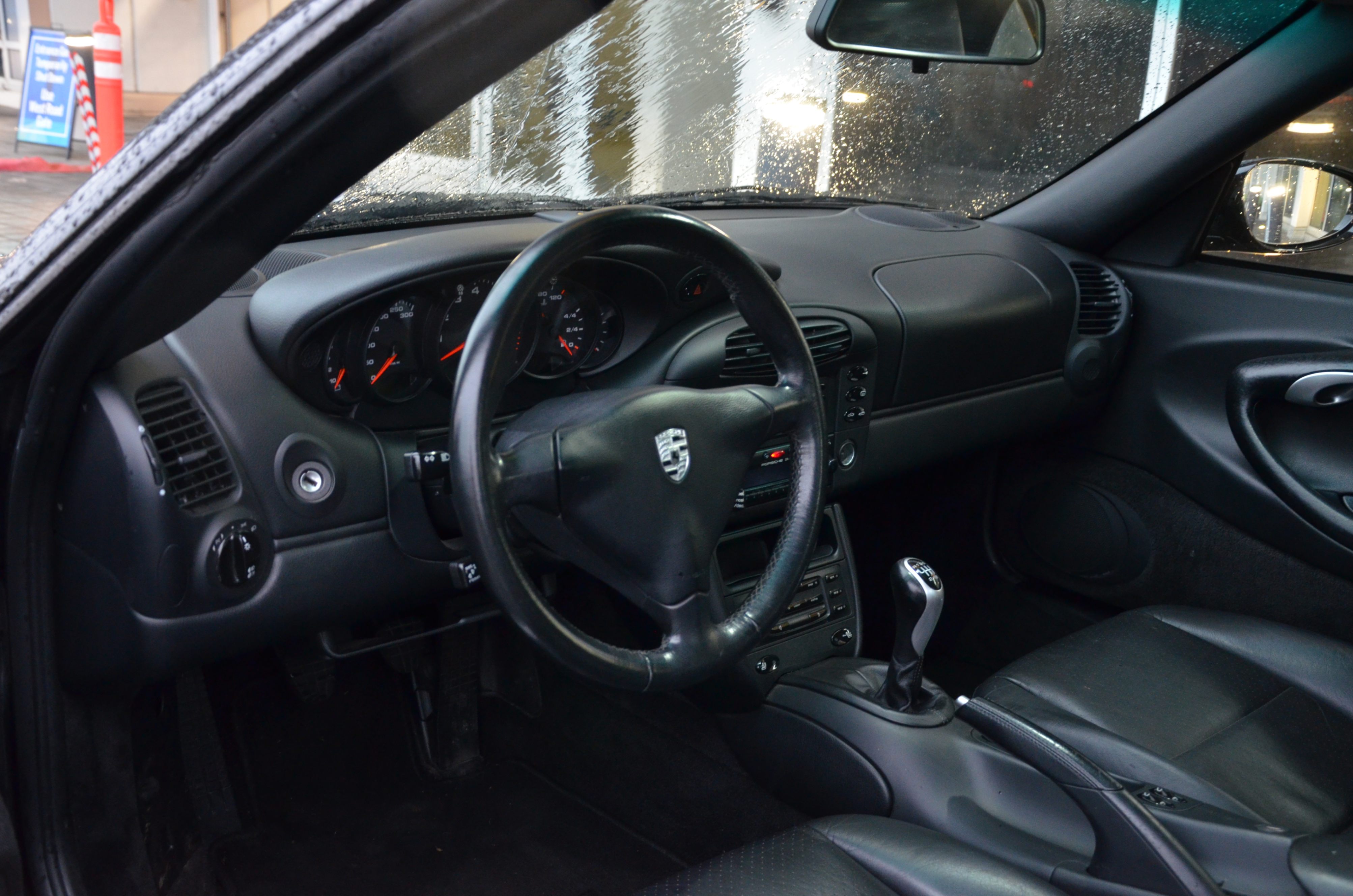 2000 Porsche 911 Carrera 2dr Carrera Cabriolet 6-Spd Manual, Vancouver, Cash