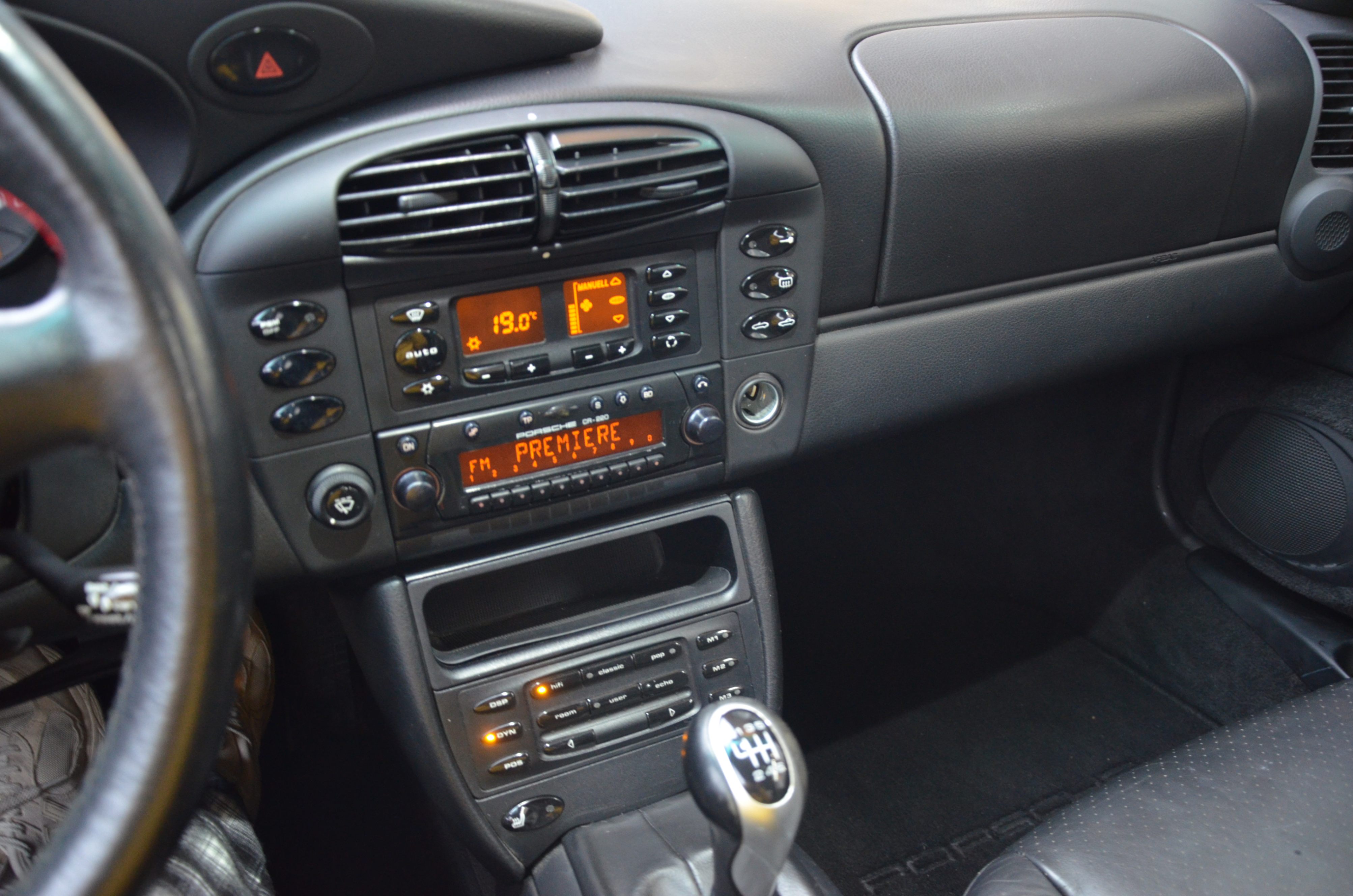 2000 Porsche 911 Carrera 2dr Carrera Cabriolet 6-Spd Manual, Vancouver, Cash