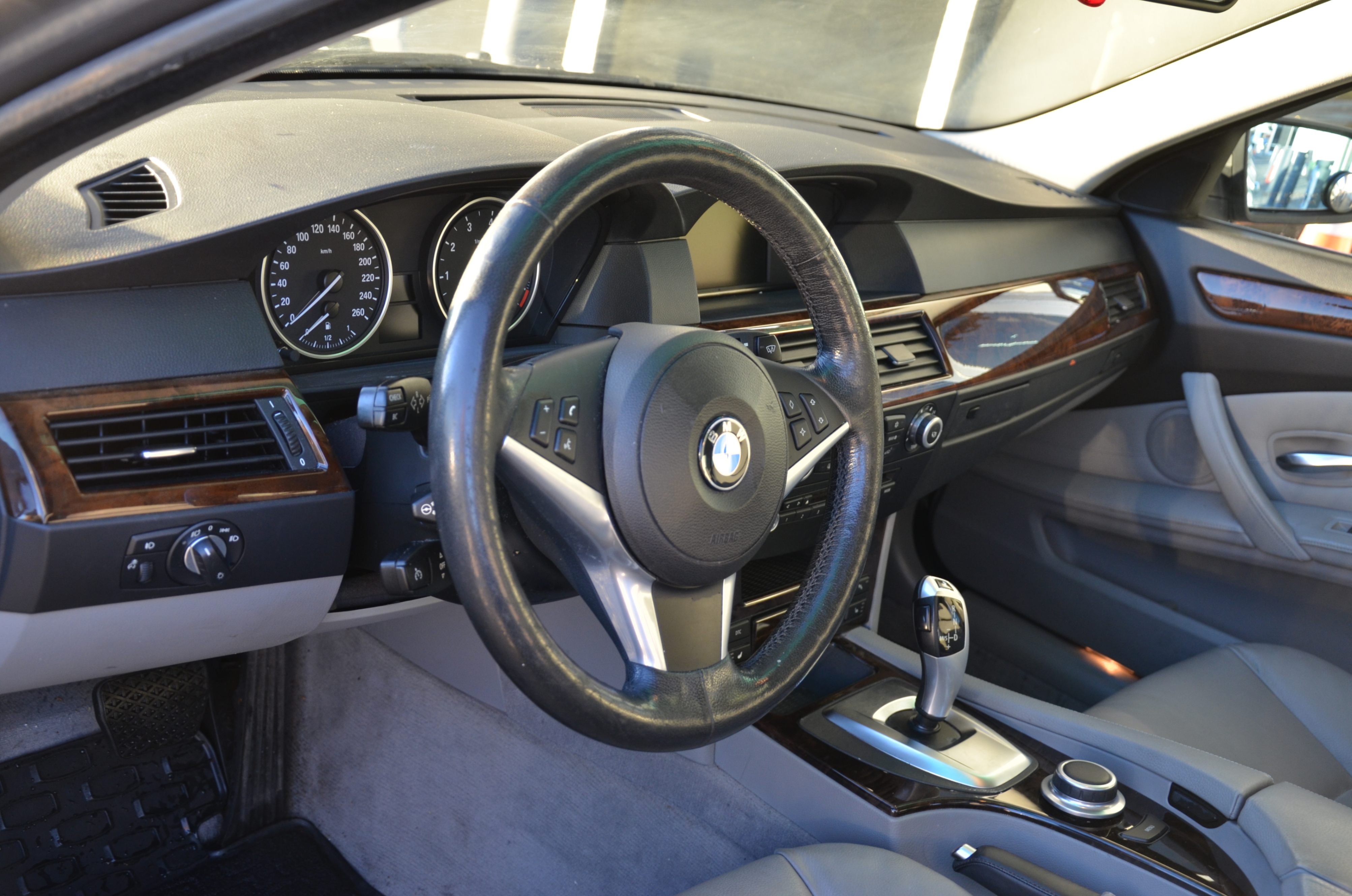 2008 BMW 5 Series 4dr Sdn 535i RWD, 温哥华, 全款车
