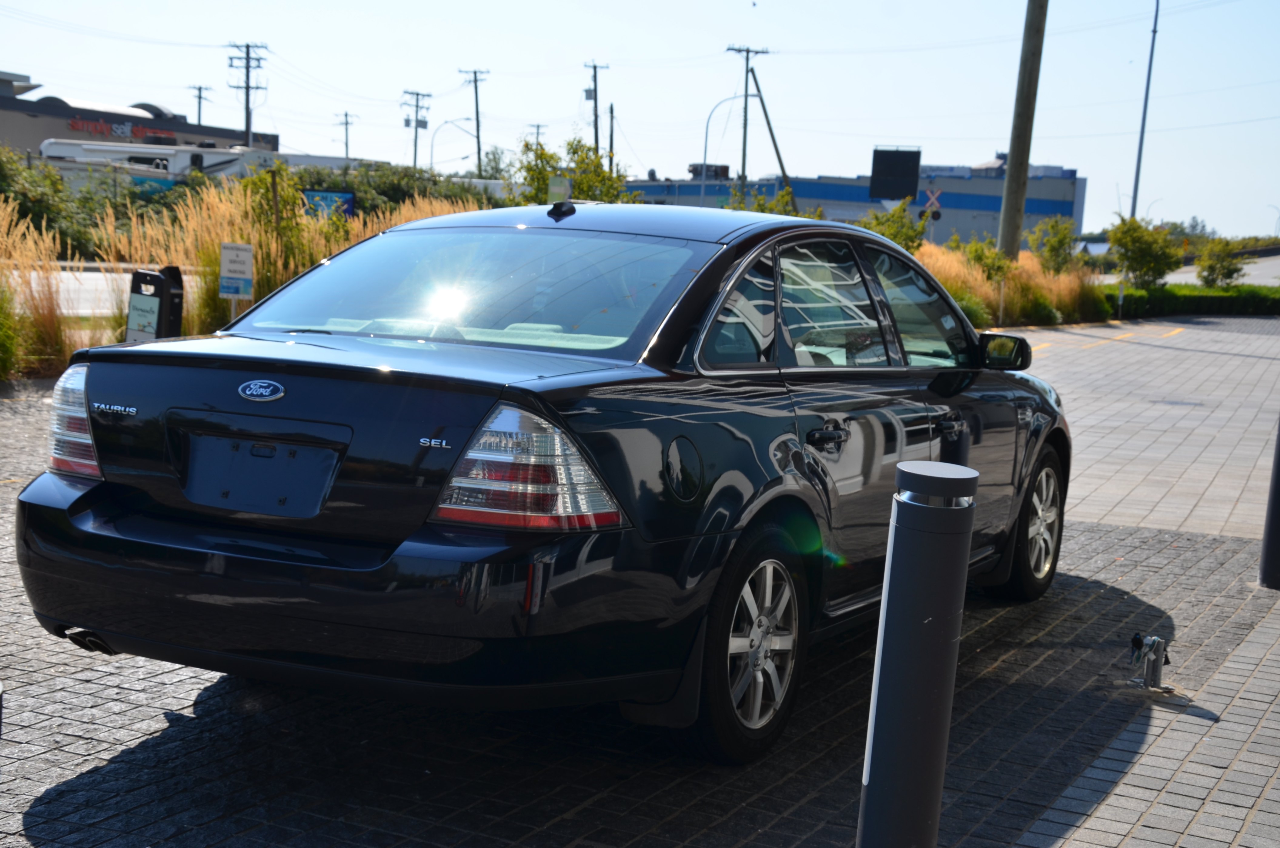 2008 Ford Taurus 4dr Sdn SEL FWD, Vancouver, Cash