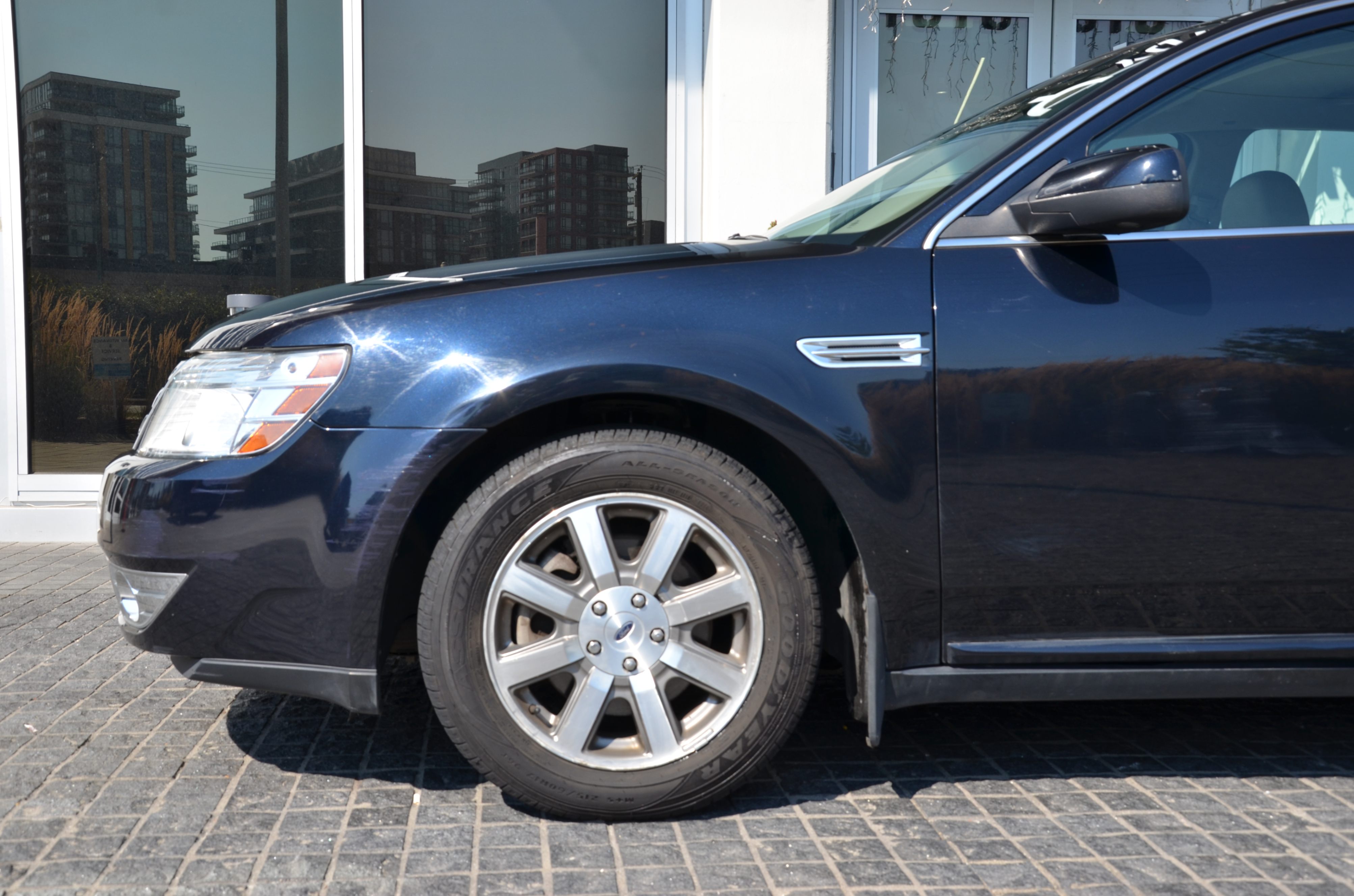2008 Ford Taurus 4dr Sdn SEL FWD, Vancouver, Cash