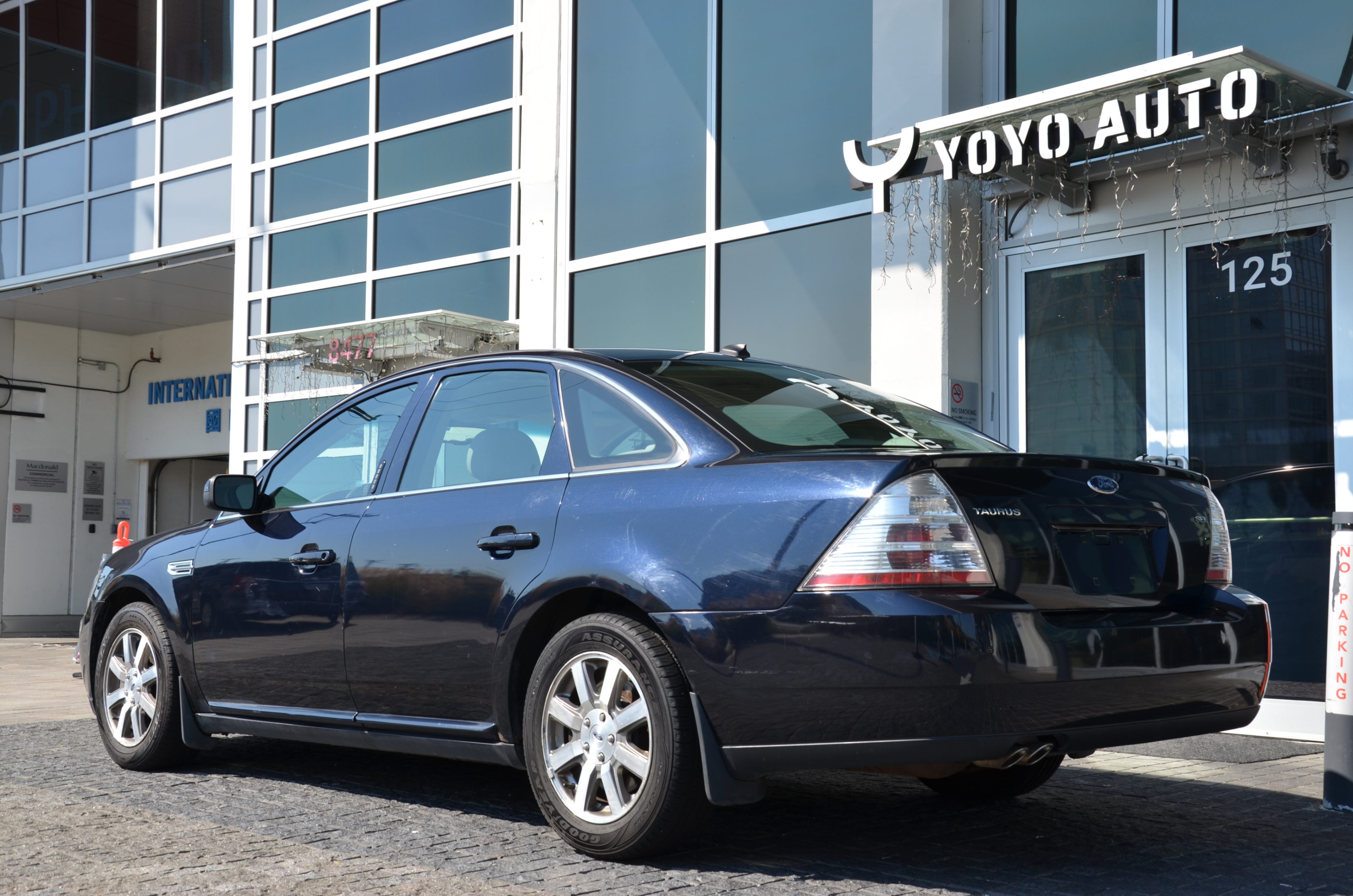 2008 Ford Taurus 4dr Sdn SEL FWD, Vancouver, Cash