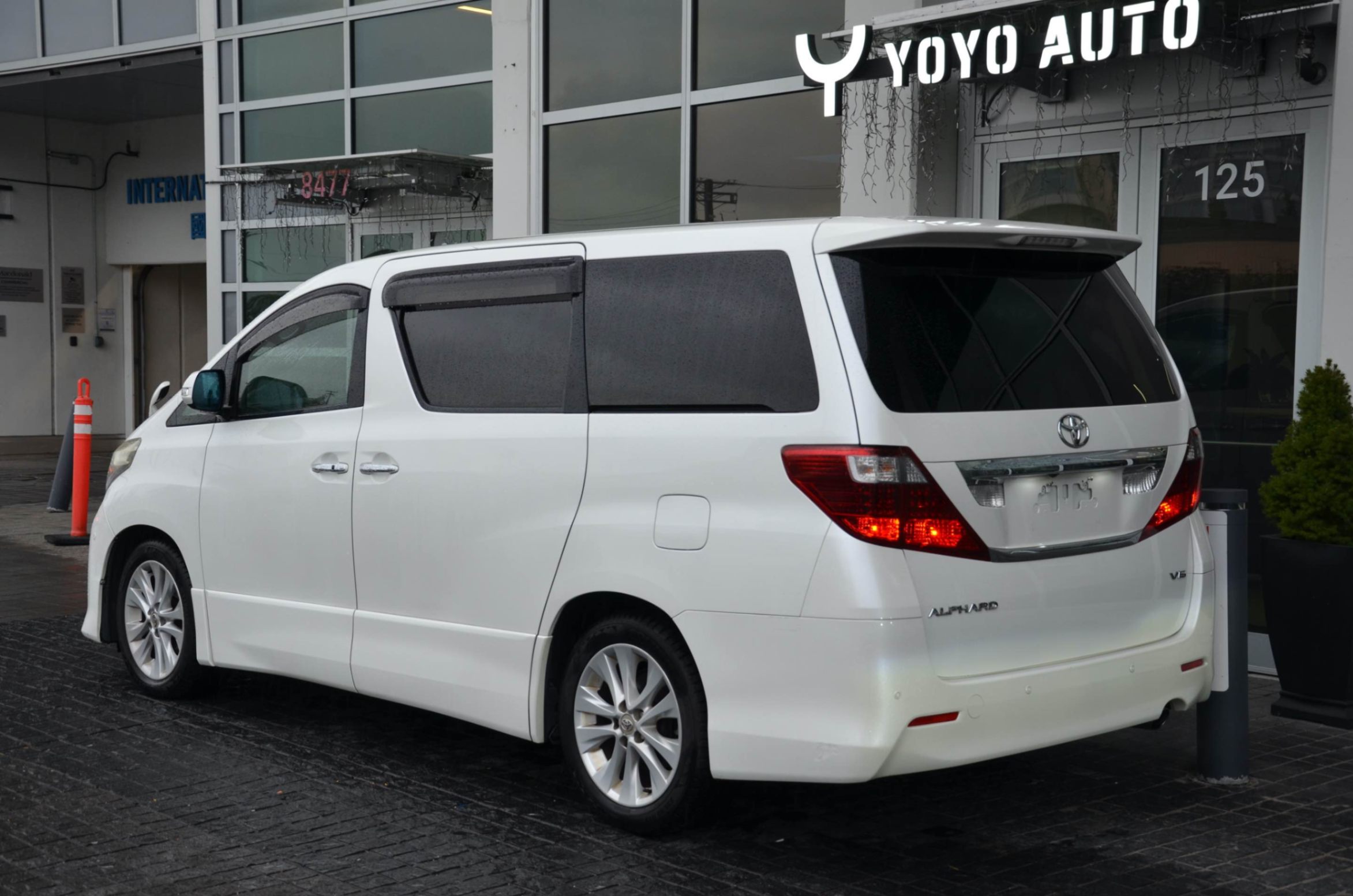 2008 Toyota Alphard FWD, 温哥华, 全款车