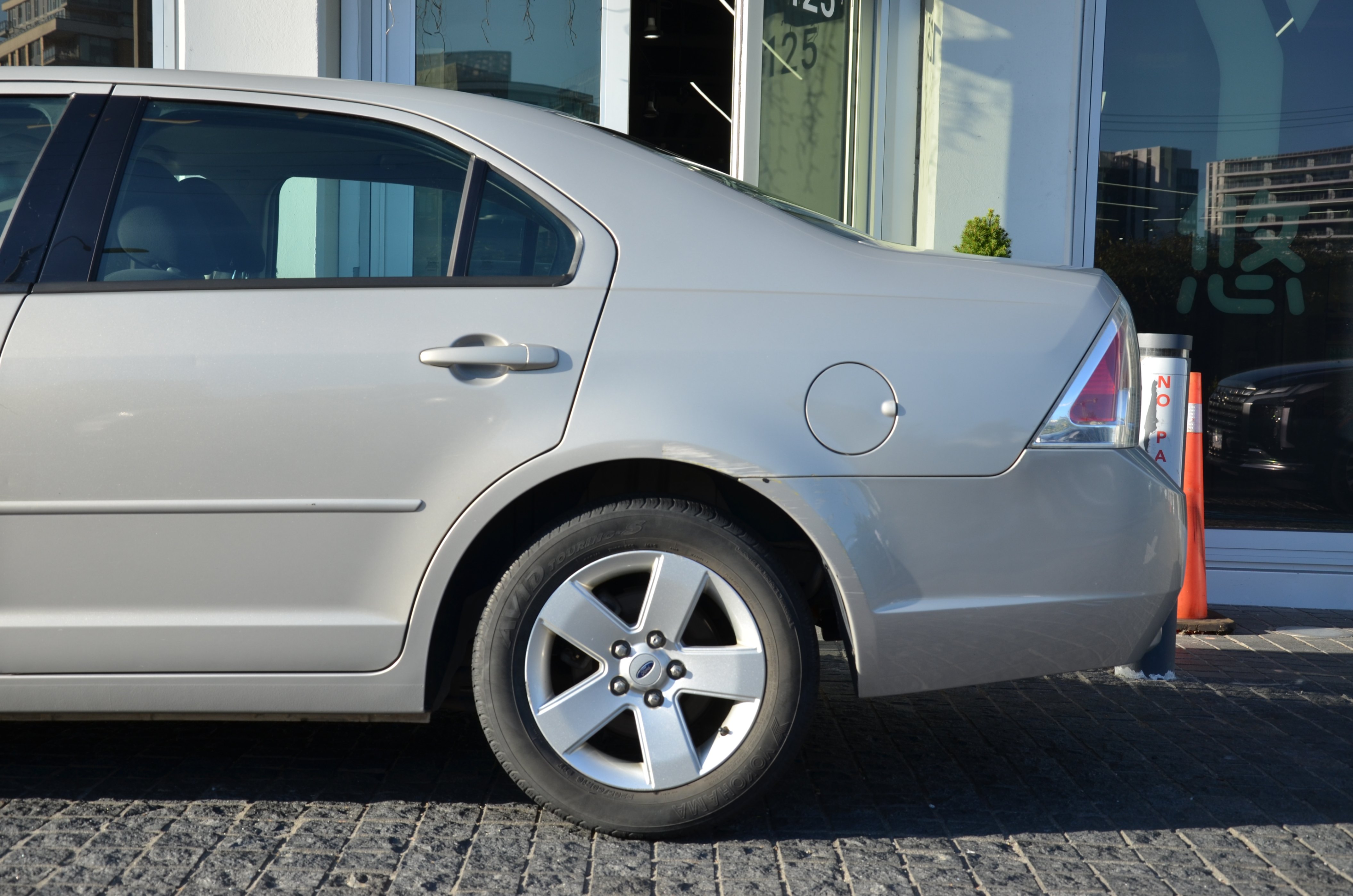 2009 Ford Fusion 4dr Sdn I4 SE FWD, Vancouver, Cash