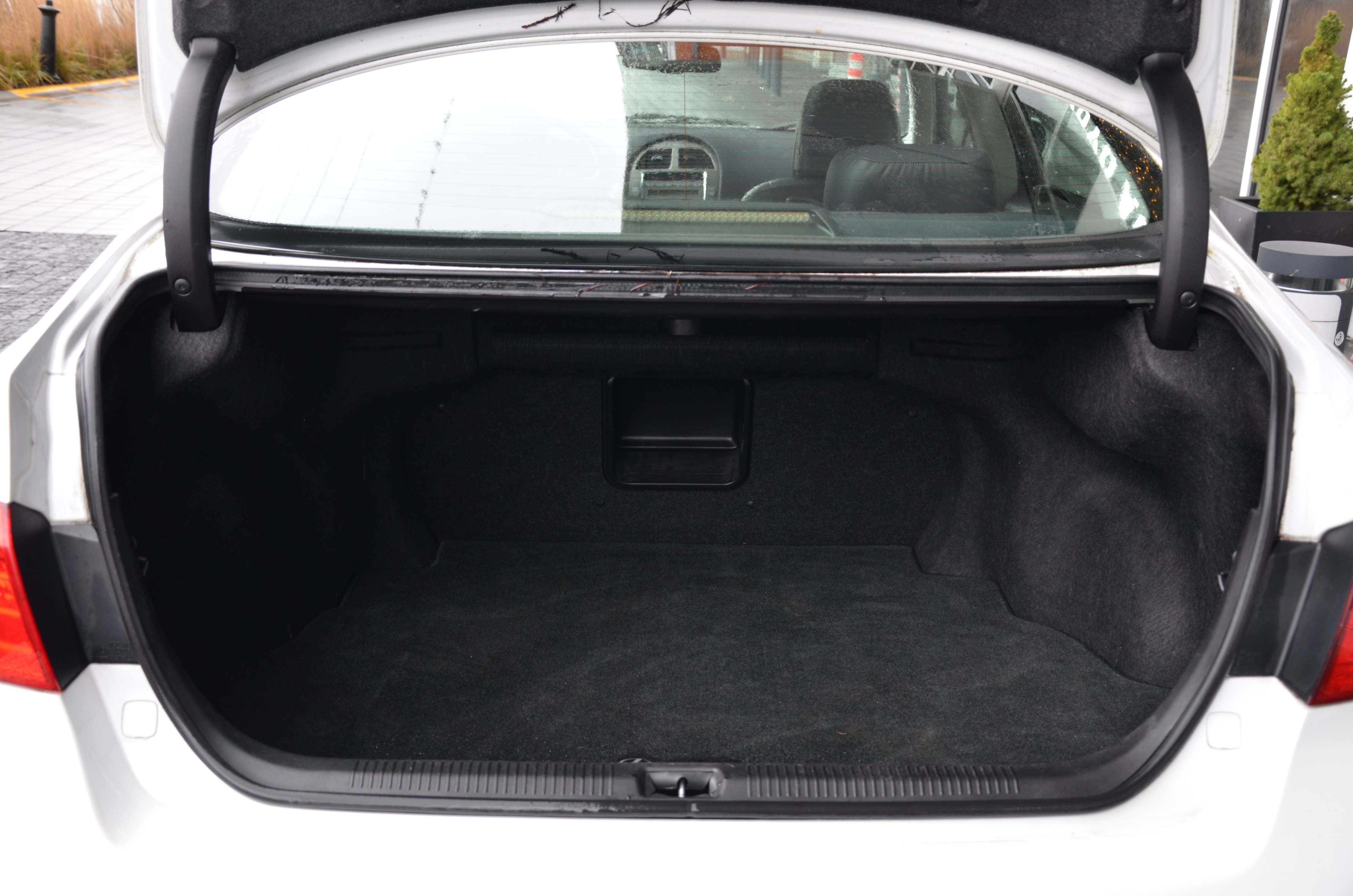 2009 Lexus ES 350 4dr Sdn, Vancouver, Cash