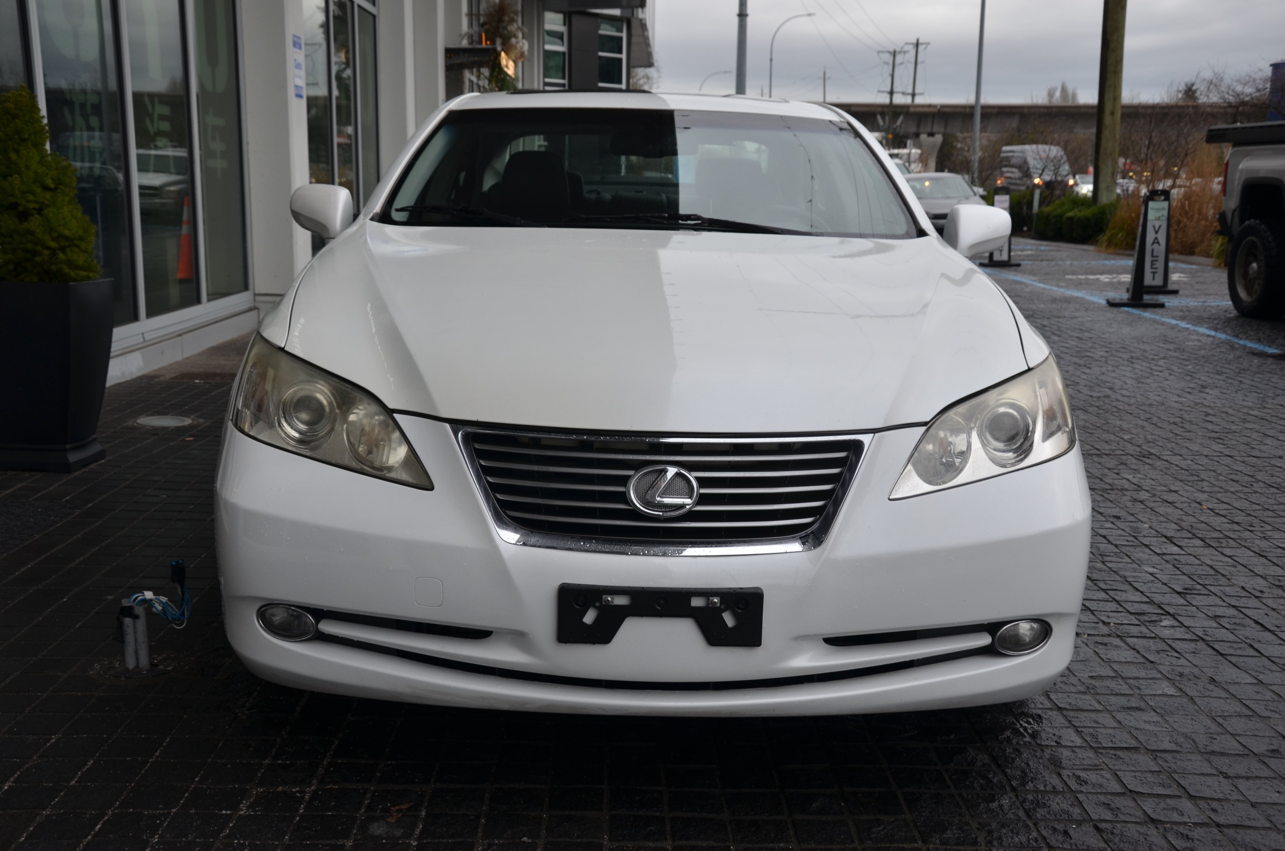 2009 Lexus ES 350 4dr Sdn, Vancouver, Cash
