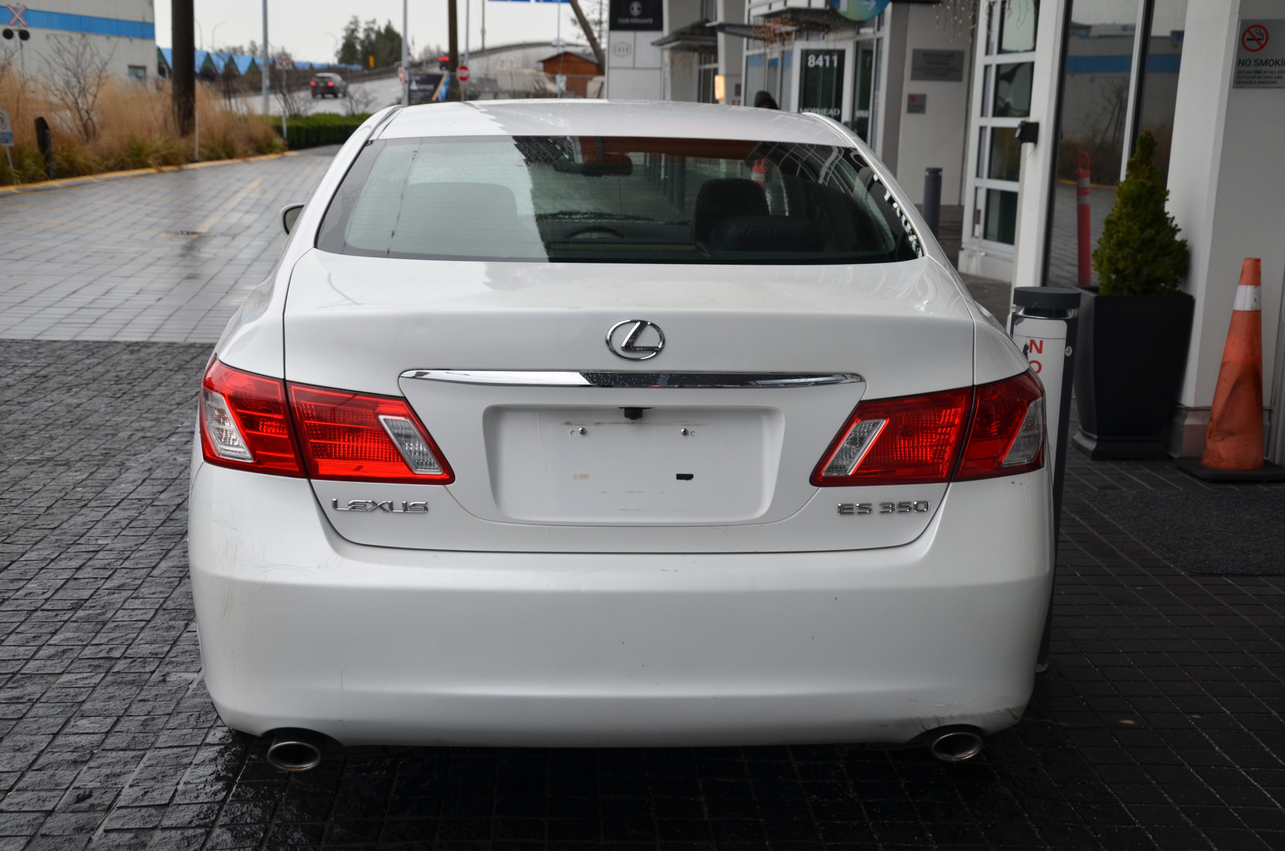 2009 Lexus ES 350 4dr Sdn, Vancouver, Cash