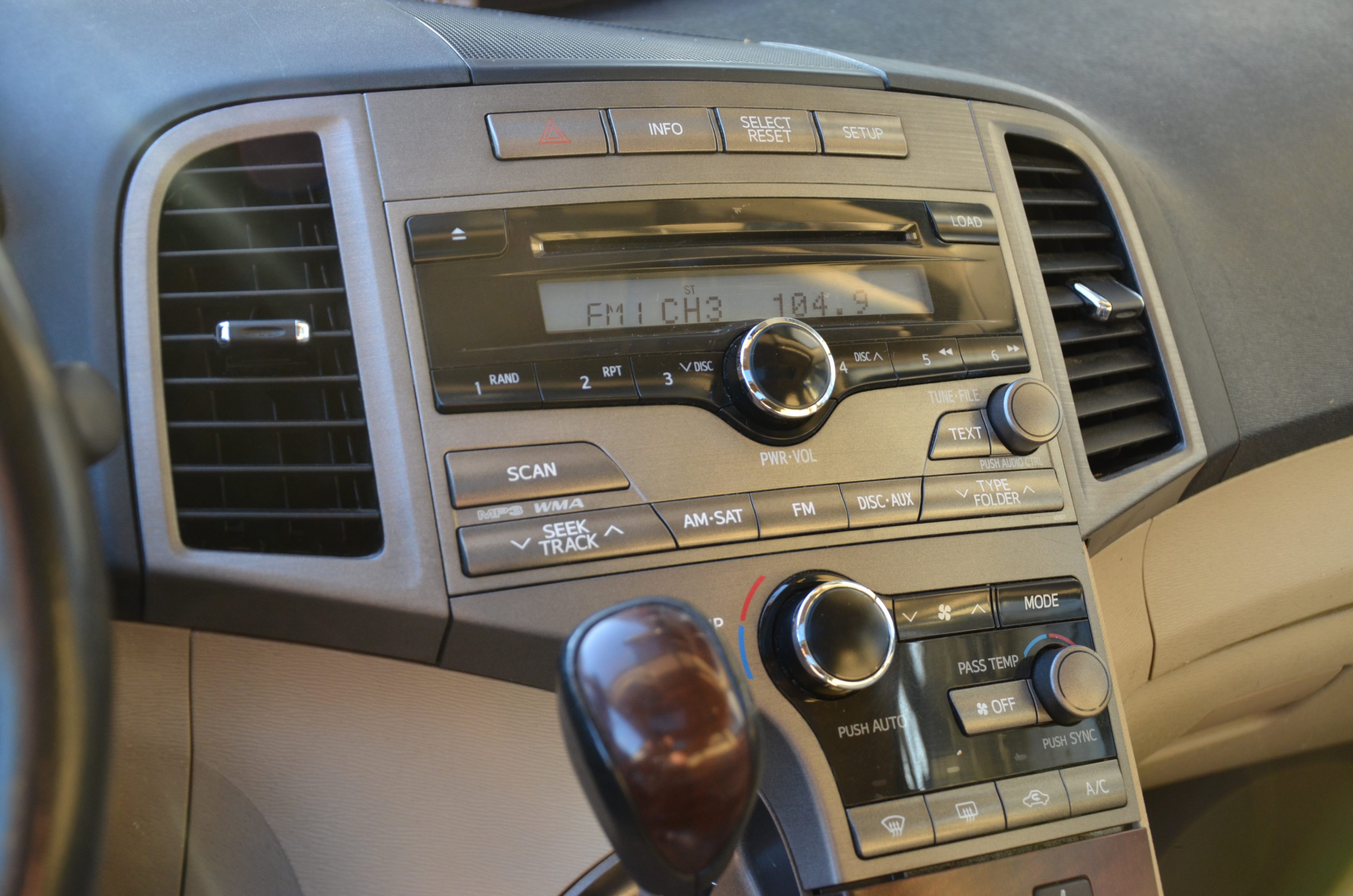 2009 Toyota Venza 4dr Wgn V6 AWD, Vancouver, Cash