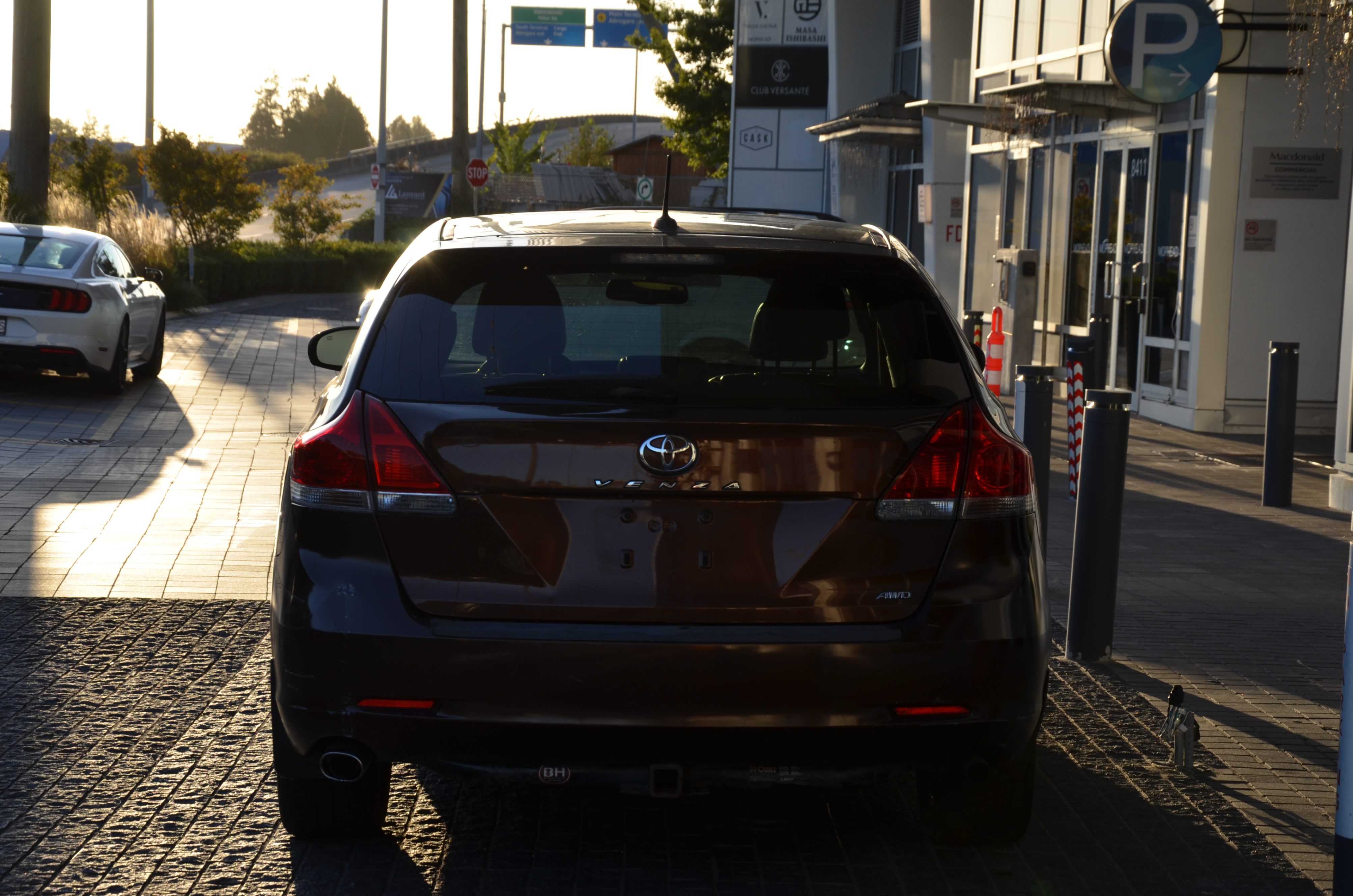 2009 Toyota Venza 4dr Wgn V6 AWD, Vancouver, Cash
