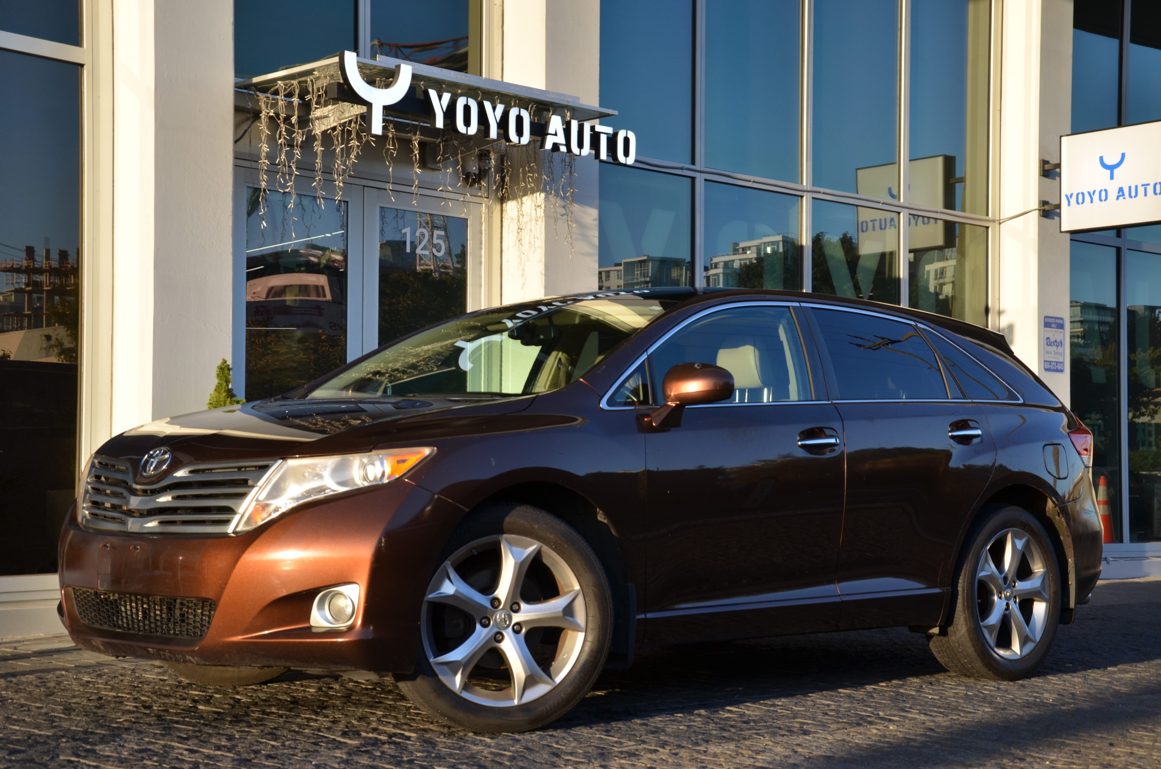 2009 Toyota Venza 4dr Wgn V6 AWD, Vancouver, Cash