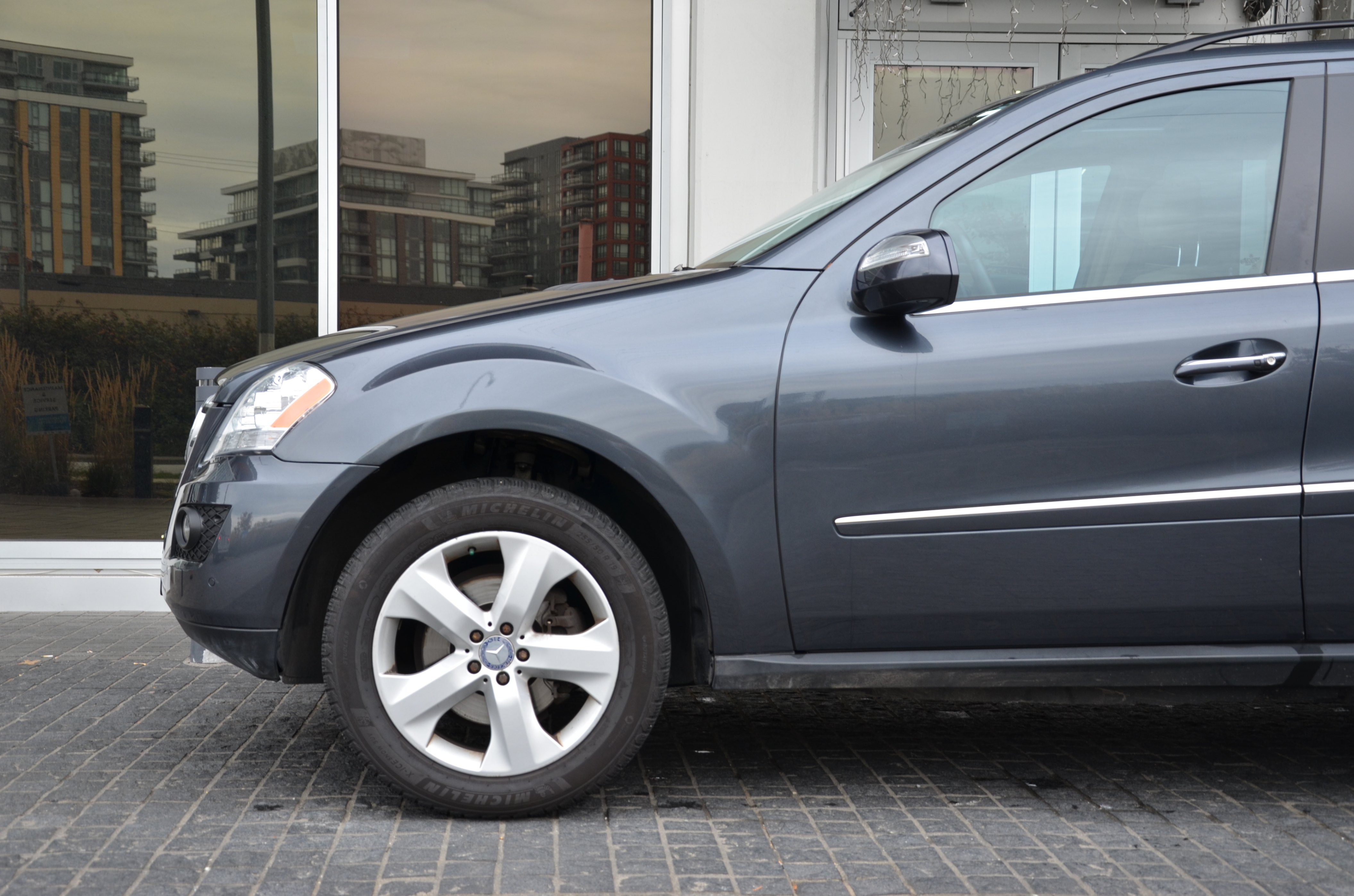 2010 Mercedes-Benz M-Class 4MATIC 4dr ML 350, 温哥华, 全款车