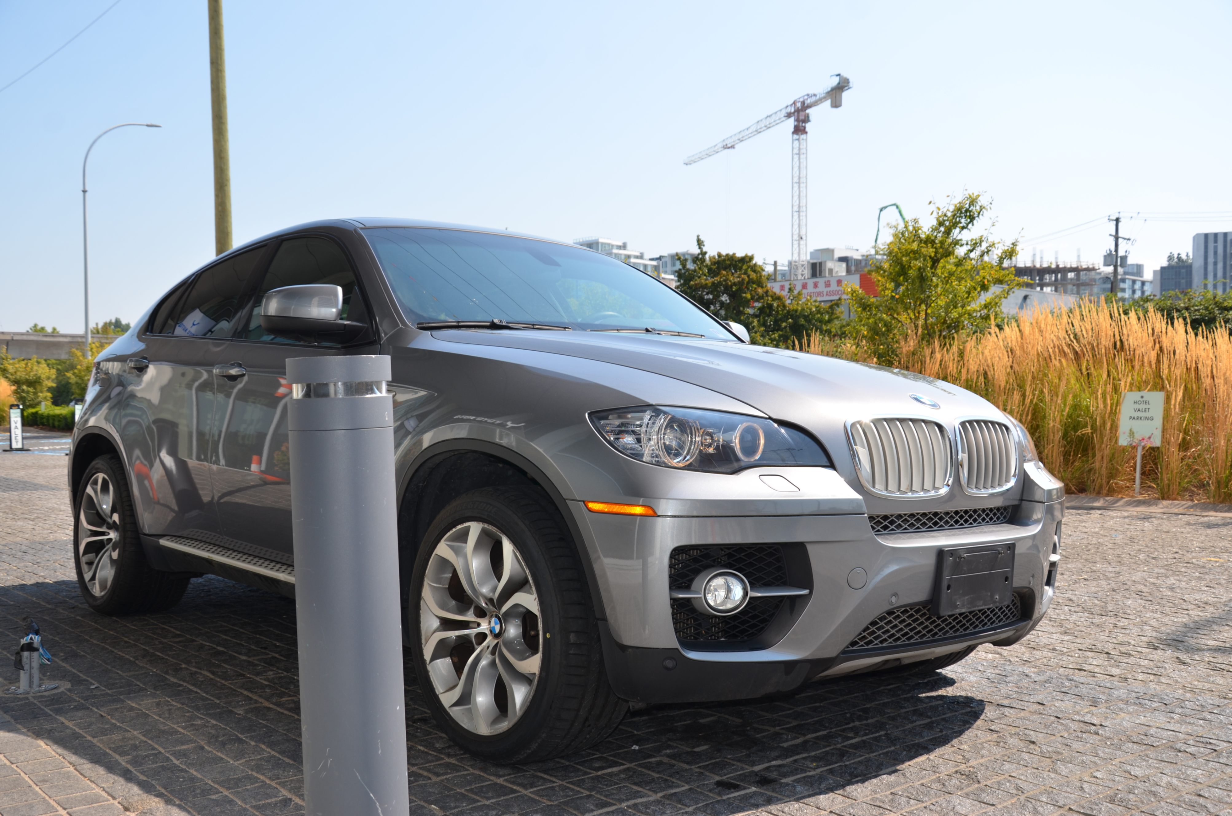 2011 BMW X6 AWD 4dr 50i, Vancouver, Cash