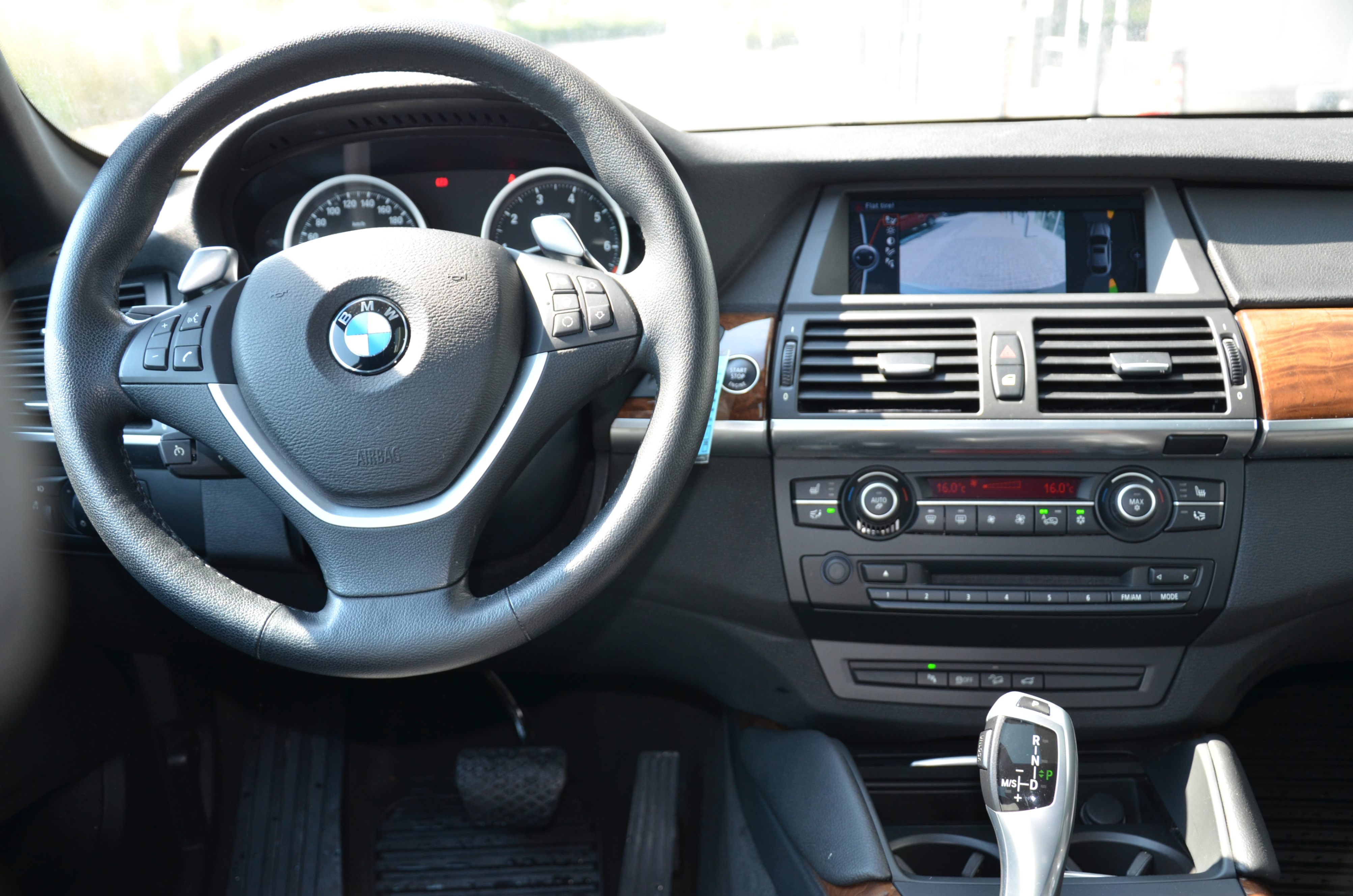 2011 BMW X6 AWD 4dr 50i, Vancouver, Cash