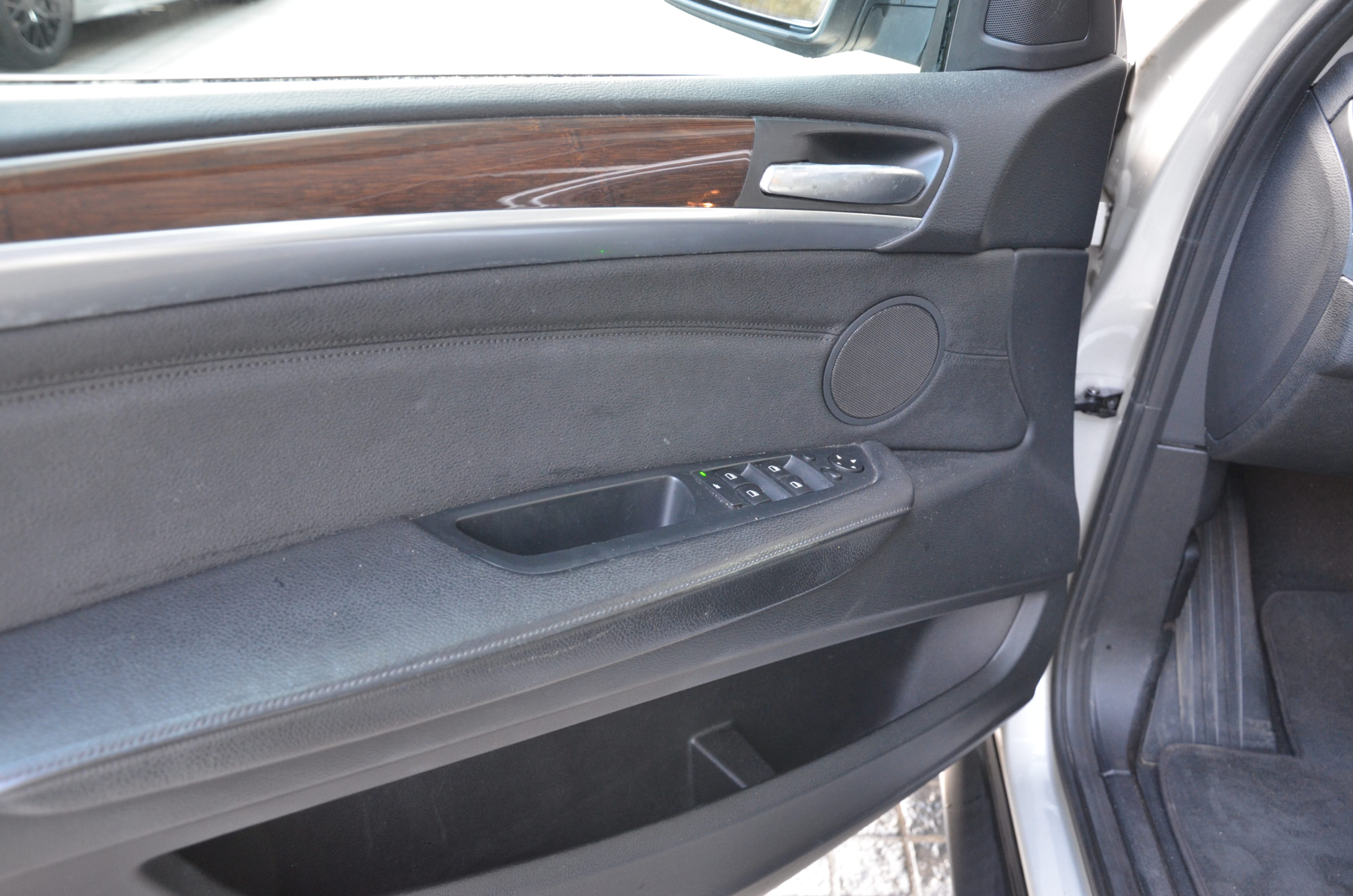 2012 BMW X6 AWD 4dr 35i, 温哥华, 全款车