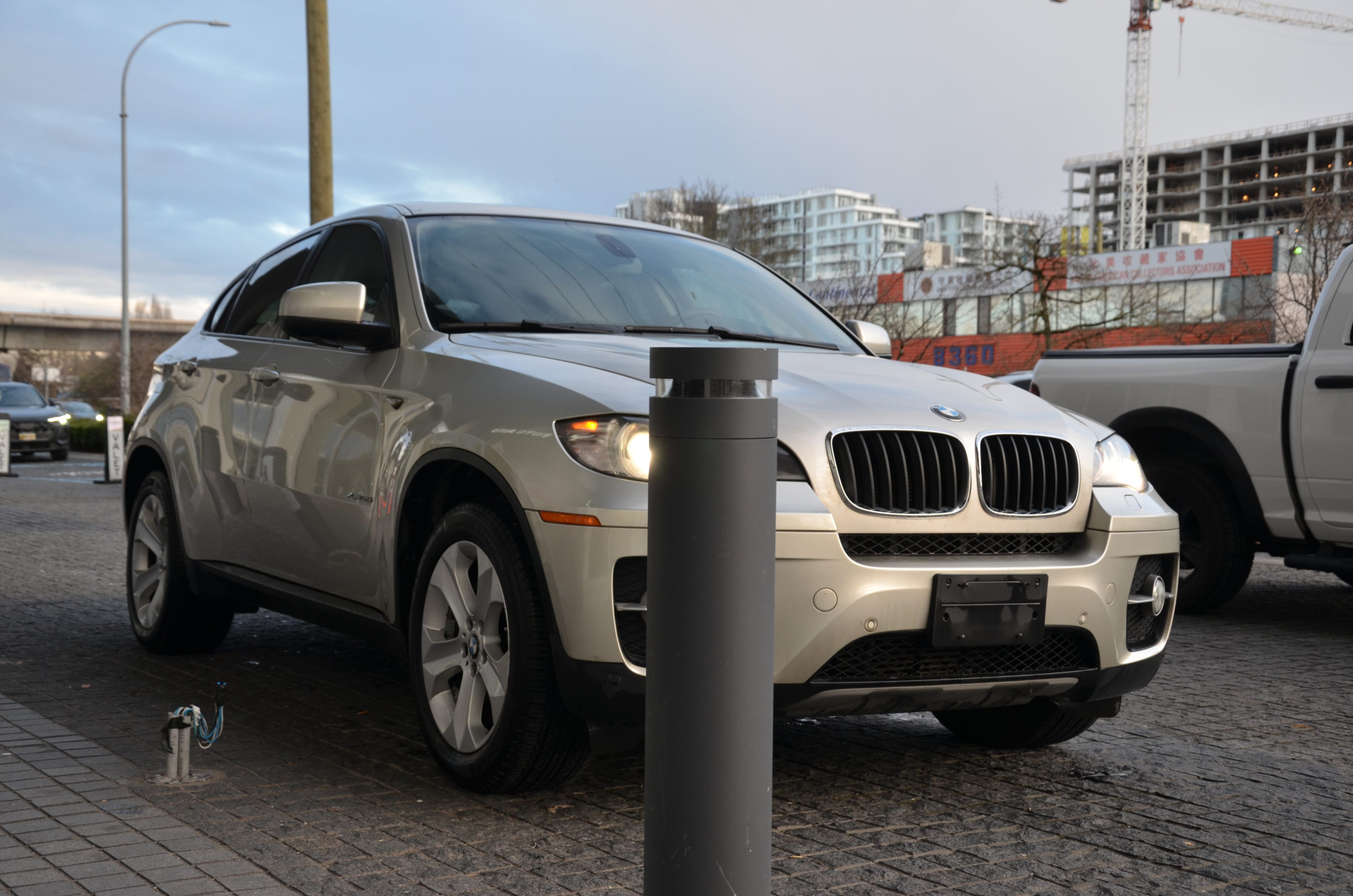 2012 BMW X6 AWD 4dr 35i, 温哥华, 全款车