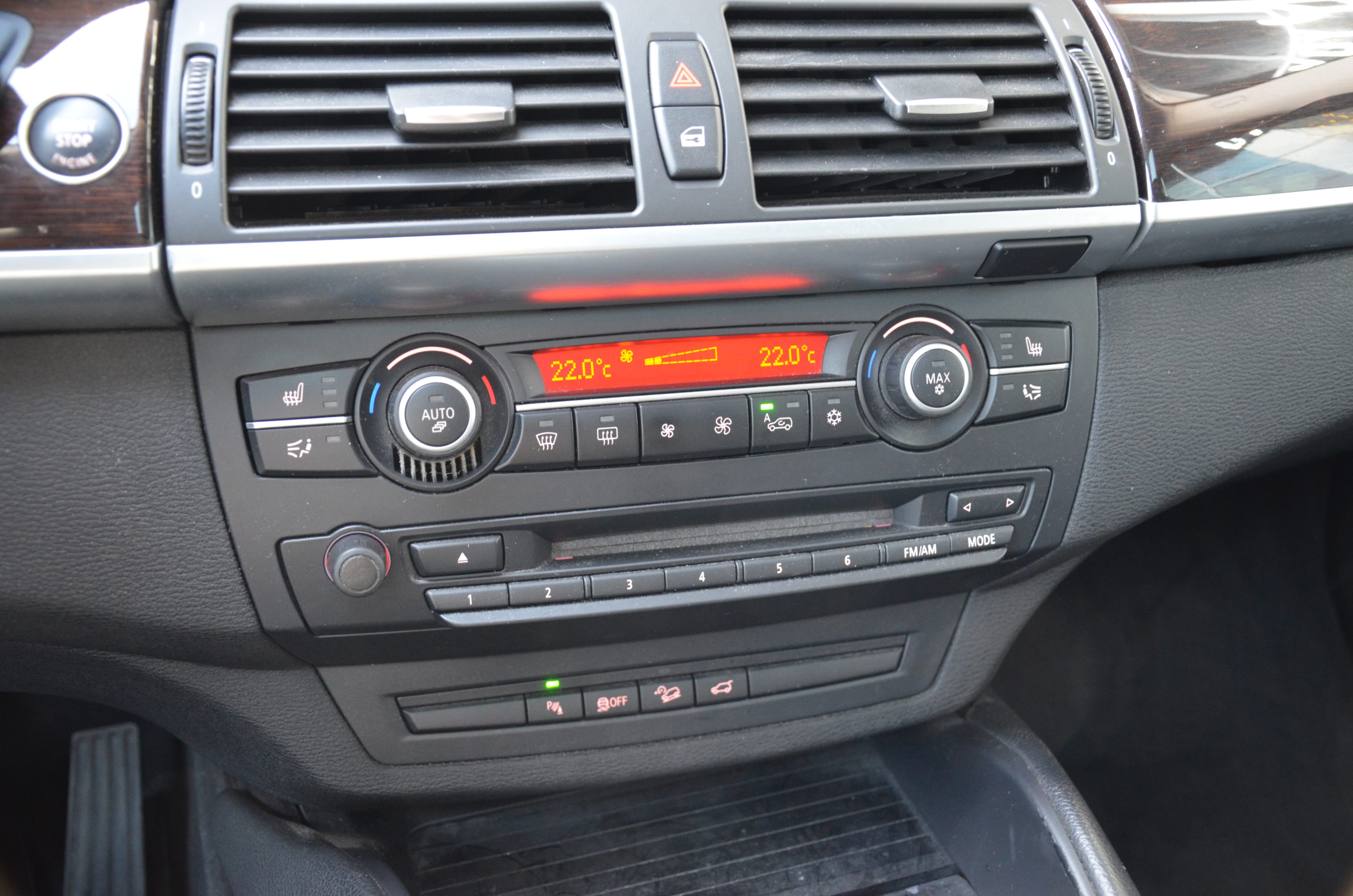 2012 BMW X6 AWD 4dr 35i, 温哥华, 全款车