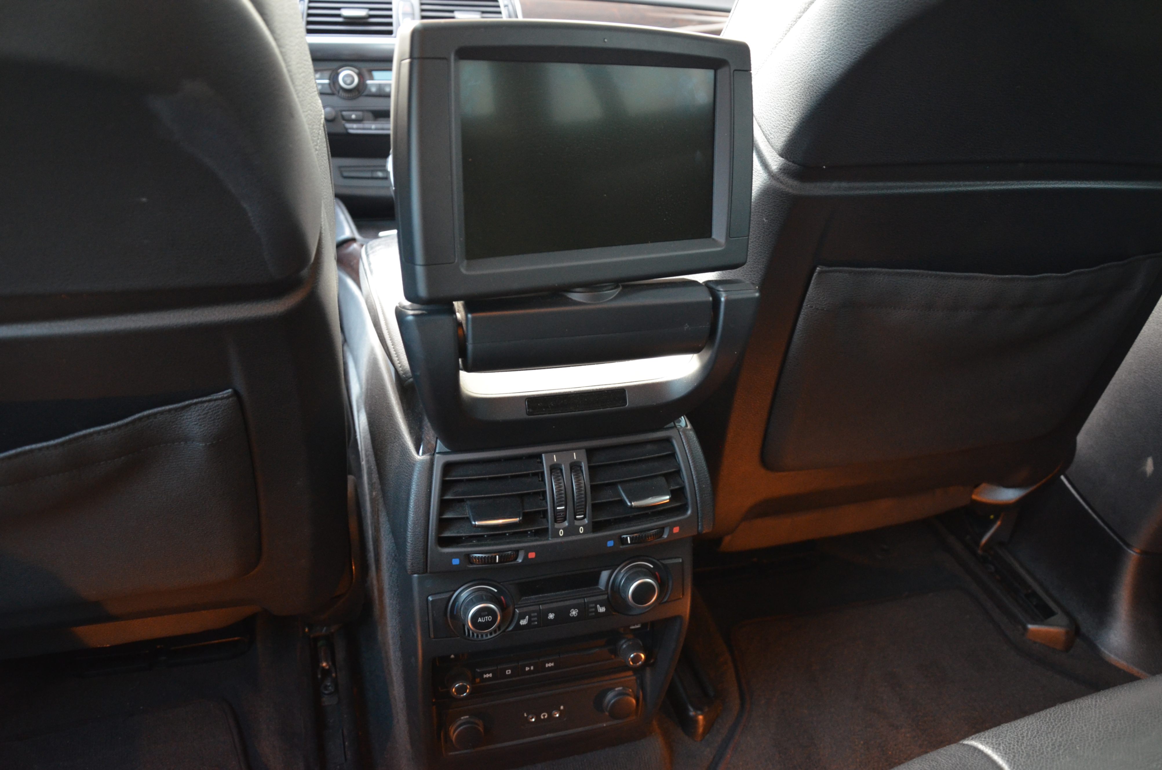 2012 BMW X6 AWD 4dr 35i, 温哥华, 全款车