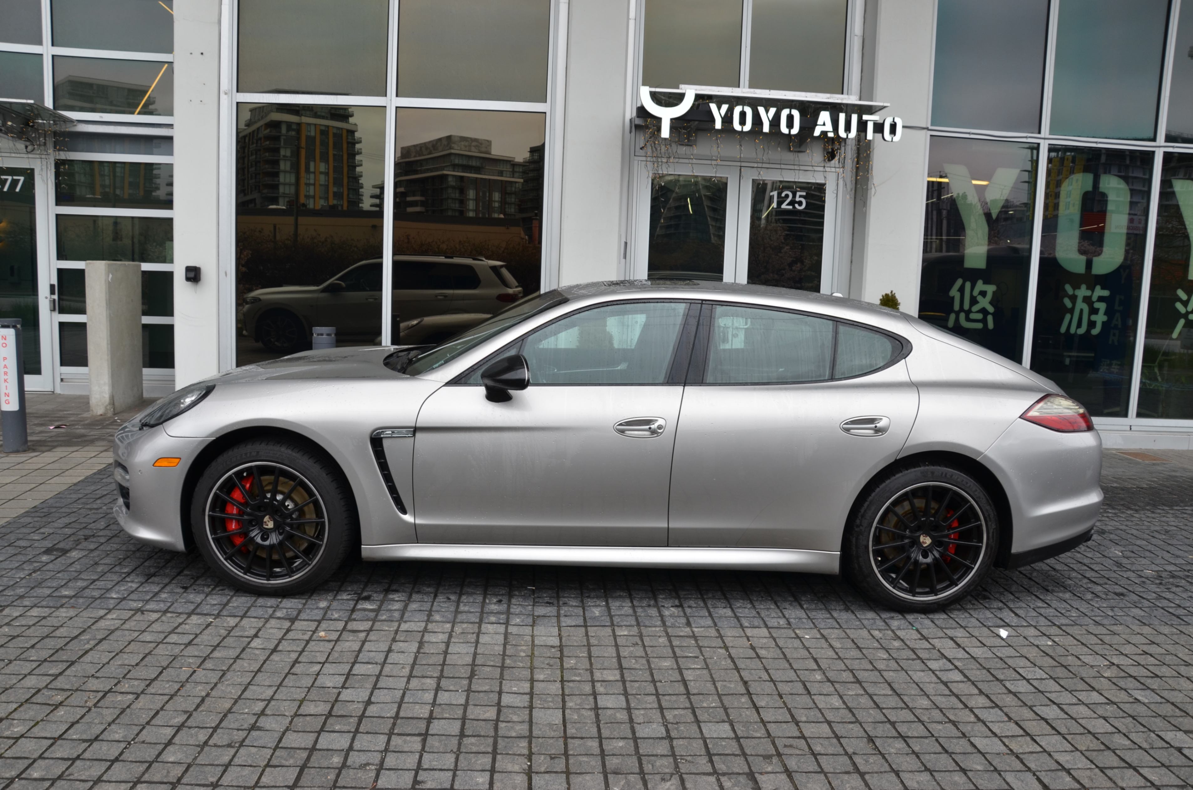 2013 Porsche Panamera 4dr HB GTS, 温哥华, 全款车
