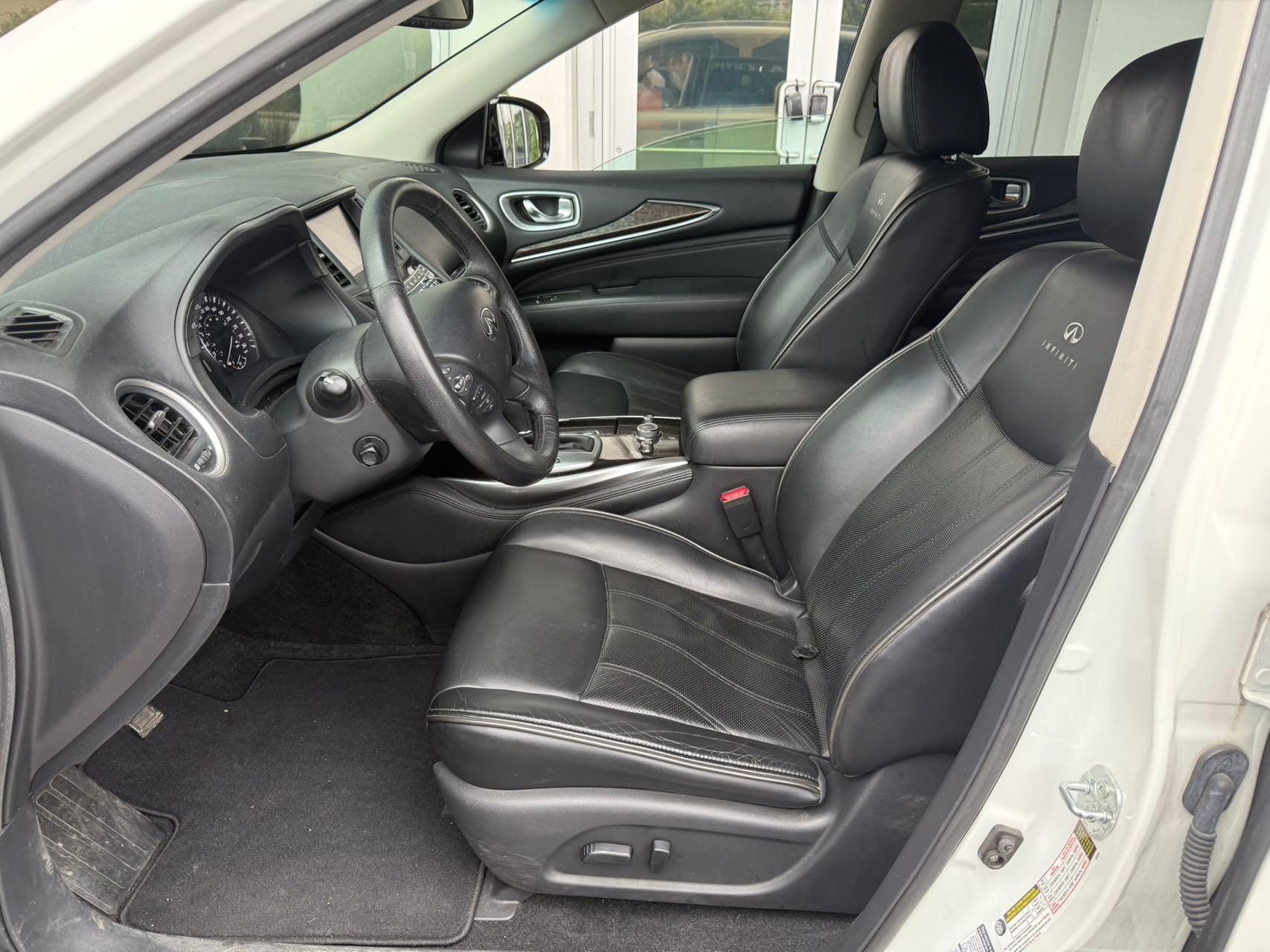 2014 INFINITI QX60 AWD 4dr, Vancouver, Cash