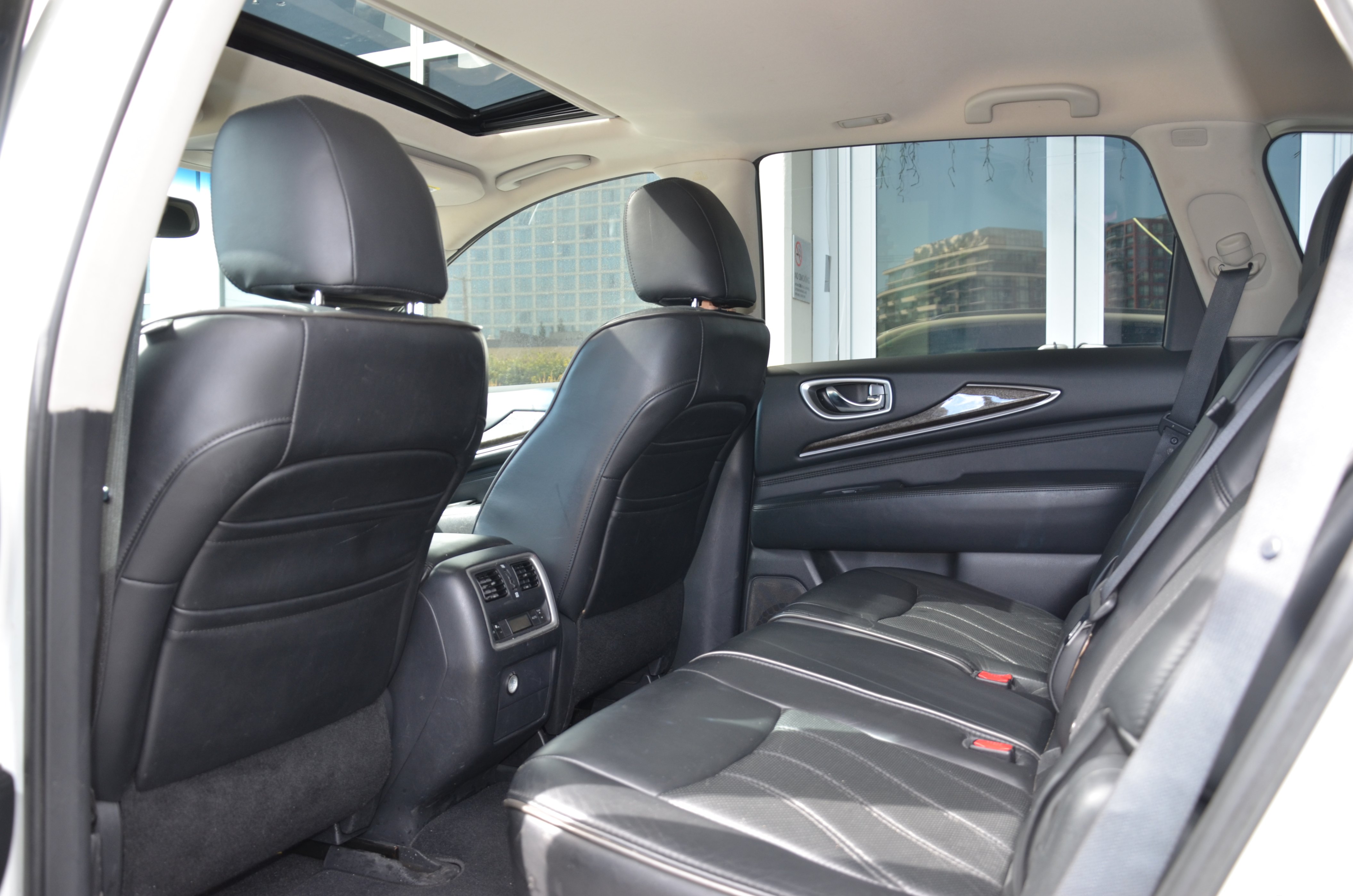 2014 INFINITI QX60 AWD 4dr, 温哥华, 全款车