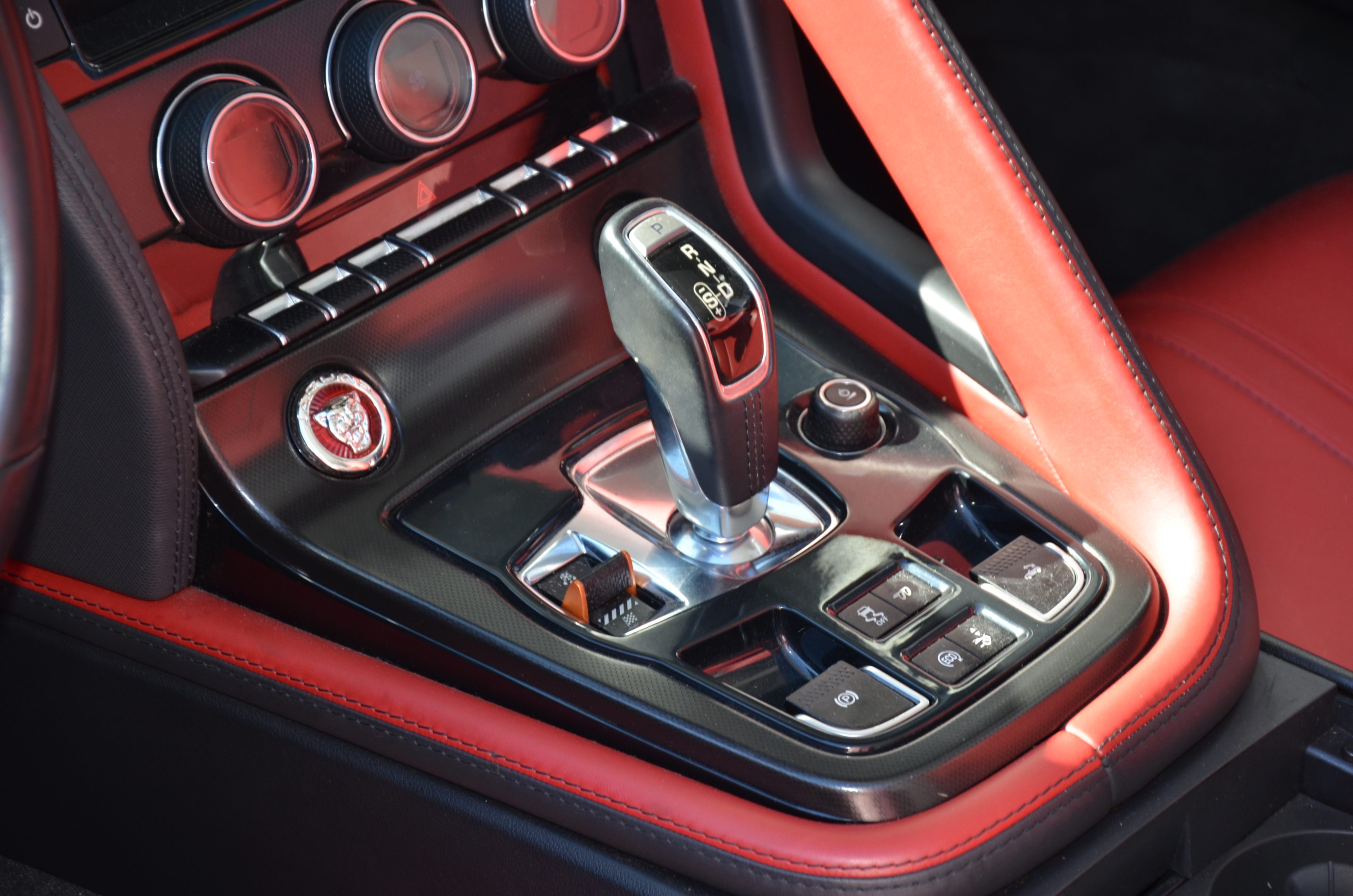2014 Jaguar F-TYPE 2dr Conv V8 S, Vancouver, Cash