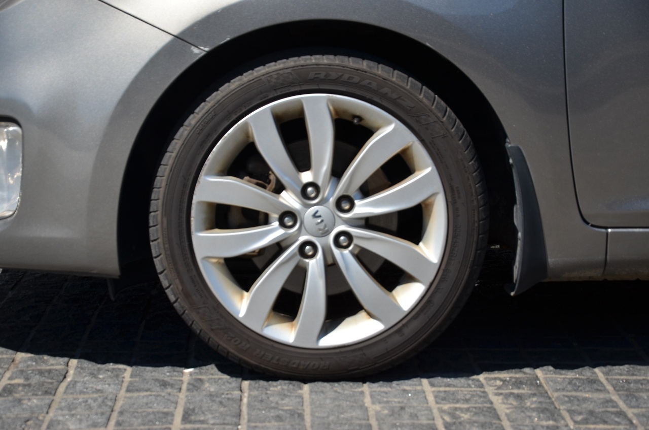 2014 Kia Rondo 4dr Wgn Auto EX, 温哥华, 全款车