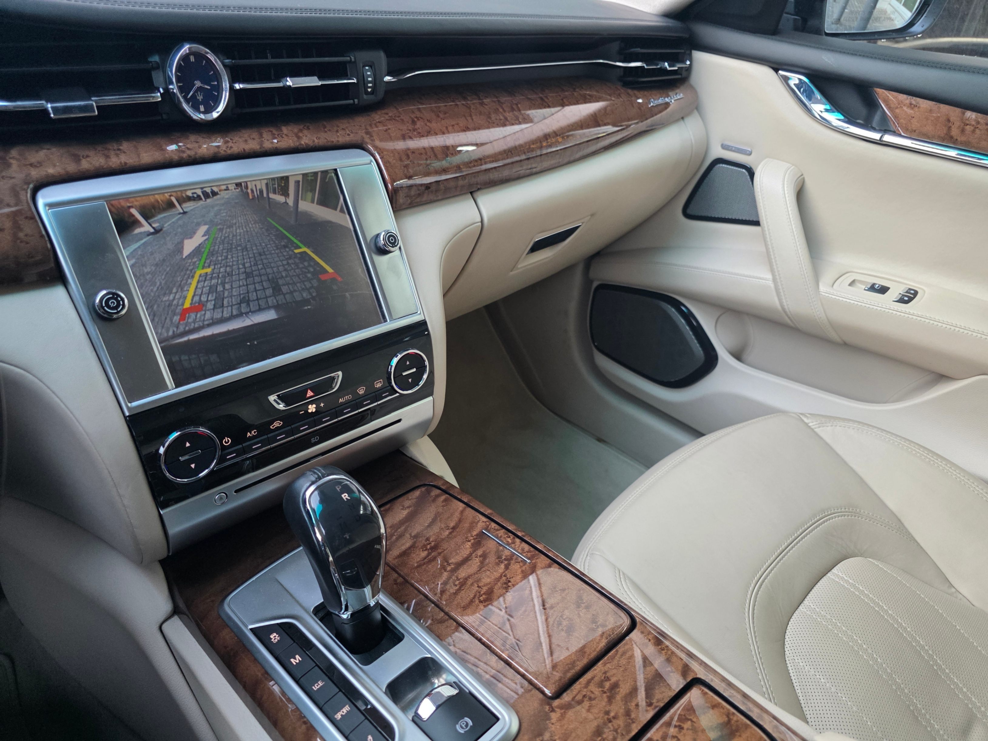 2014 Maserati Quattroporte 4dr Sdn Quattroporte GTS, Vancouver, Cash