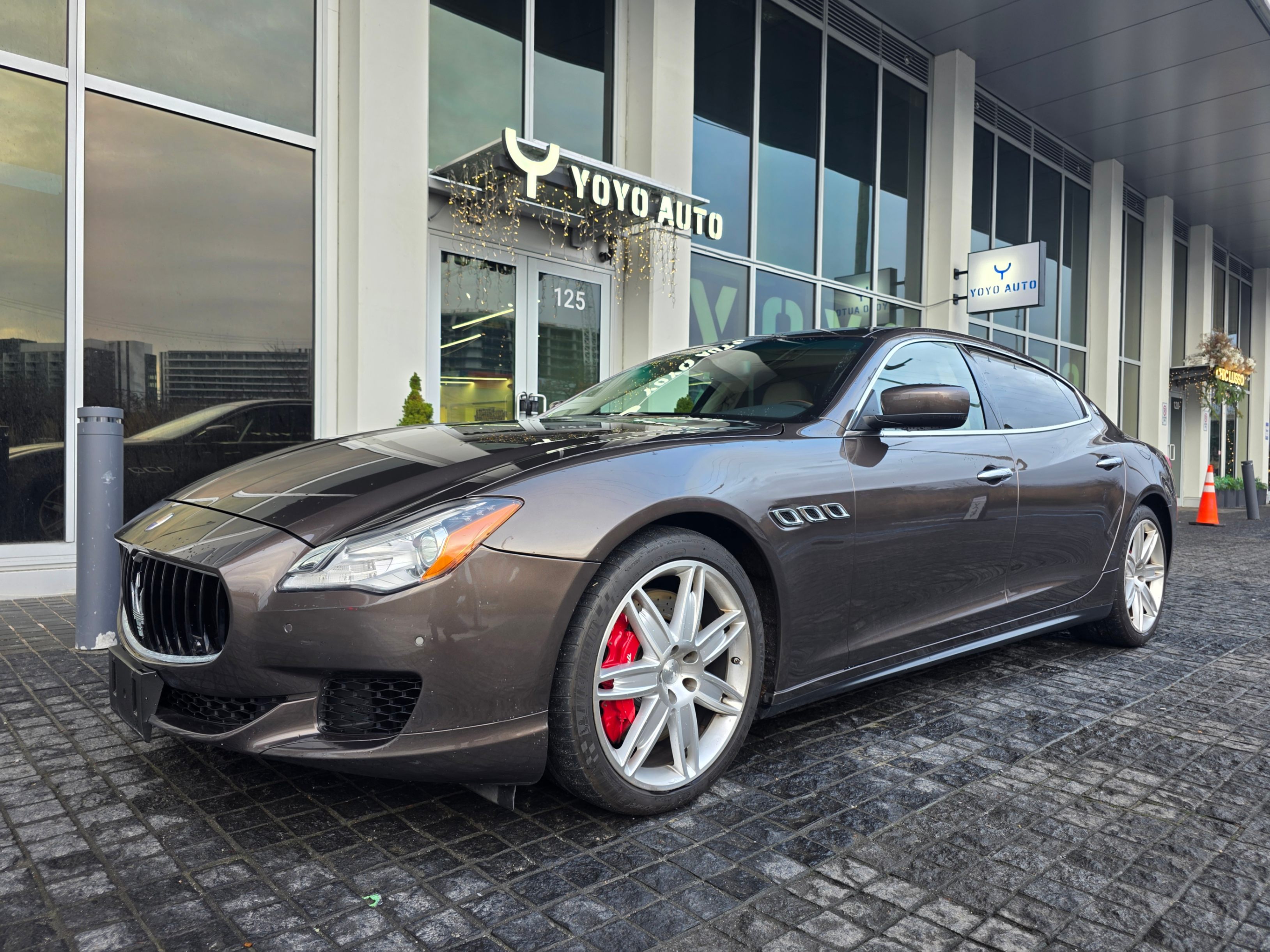 2014 Maserati Quattroporte 4dr Sdn Quattroporte GTS, Vancouver, Cash