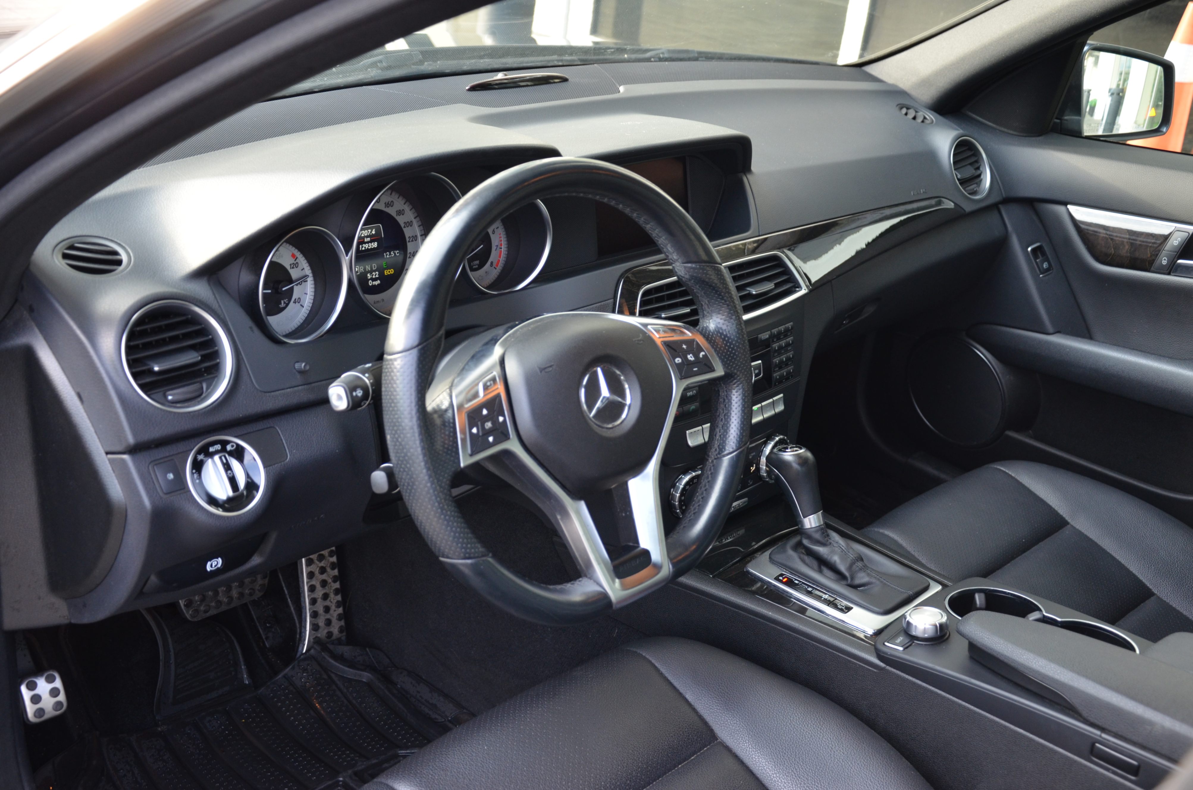 2014 Mercedes-Benz C-Class 4dr Sdn C 300 4MATIC, 温哥华, 全款车