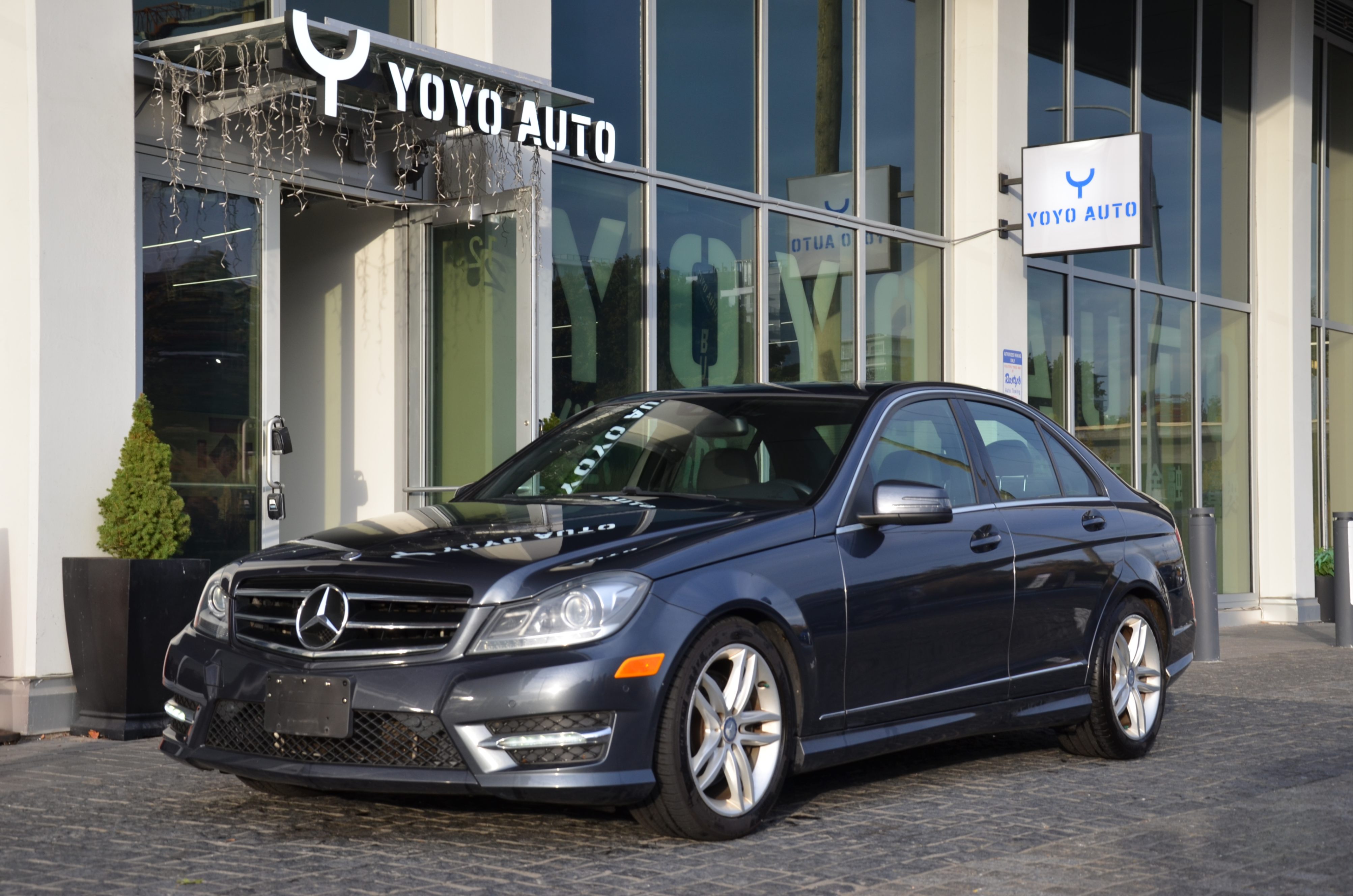 2014 Mercedes-Benz C-Class 4dr Sdn C 300 4MATIC, 温哥华, 全款车