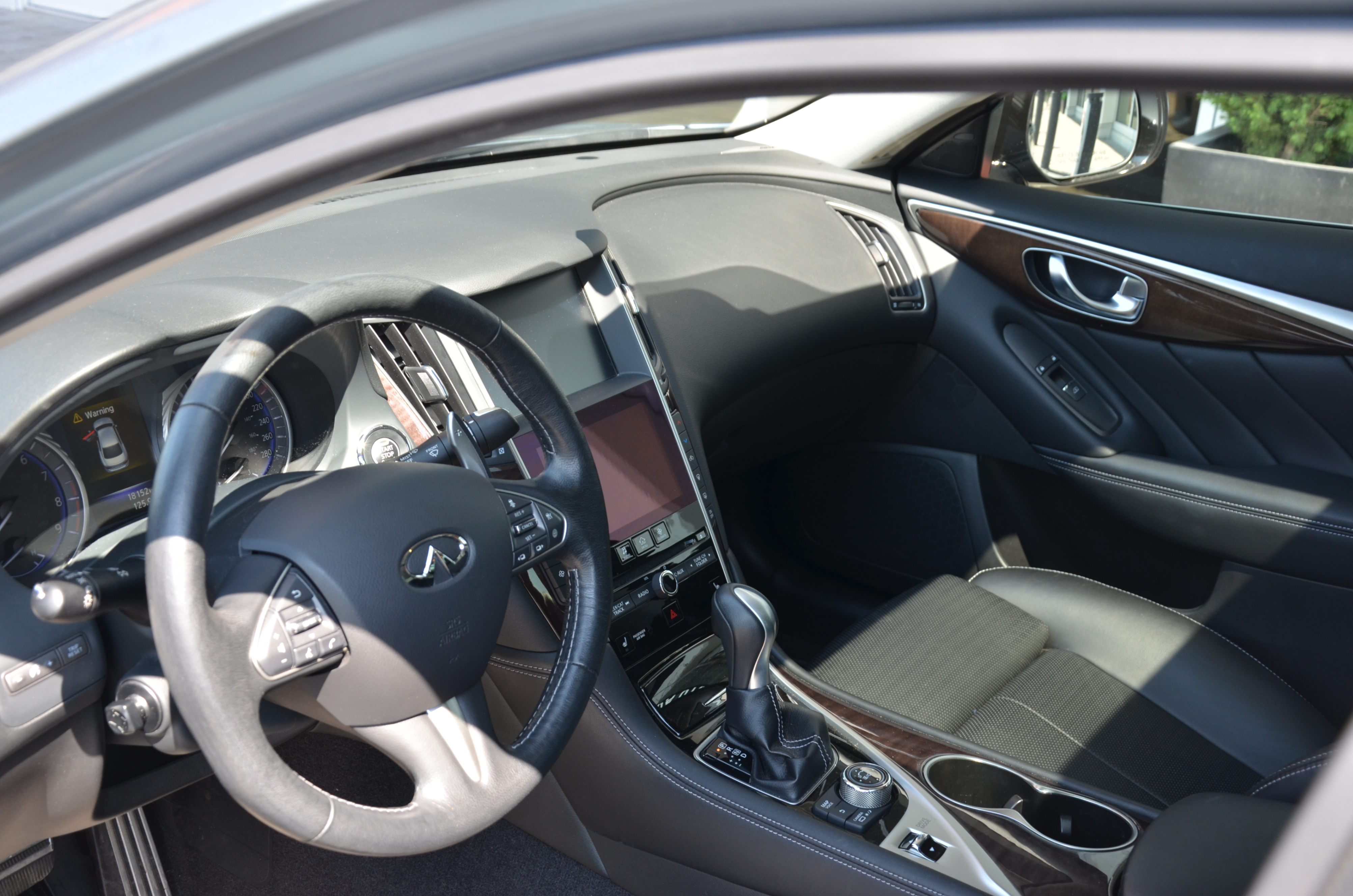 2015 INFINITI Q50 4dr Sdn Sport AWD, Vancouver, Cash