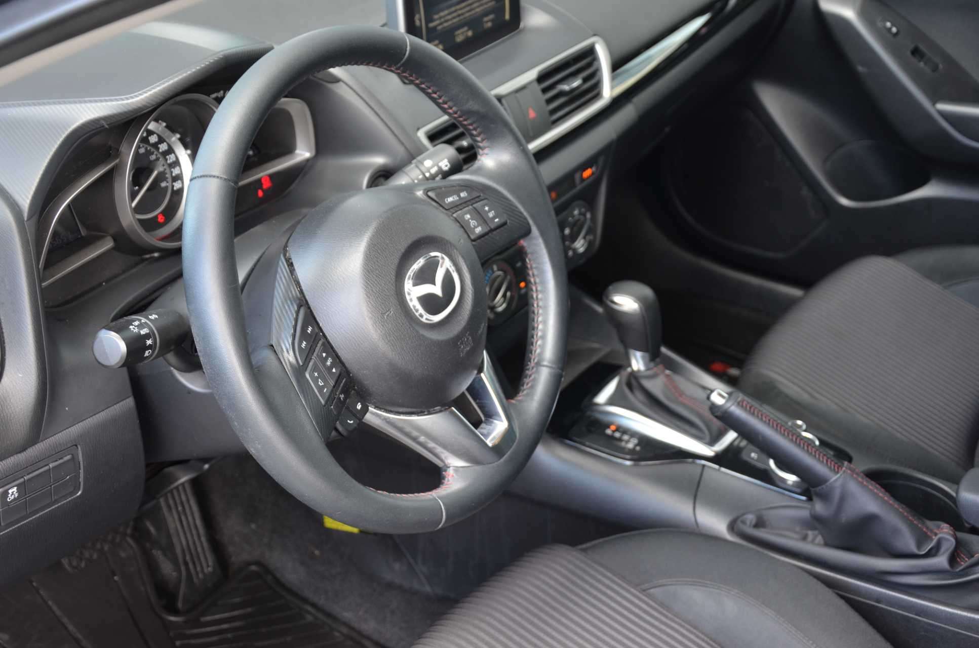 2015 Mazda Mazda3 4dr HB Sport auto GS, Vancouver, Cash