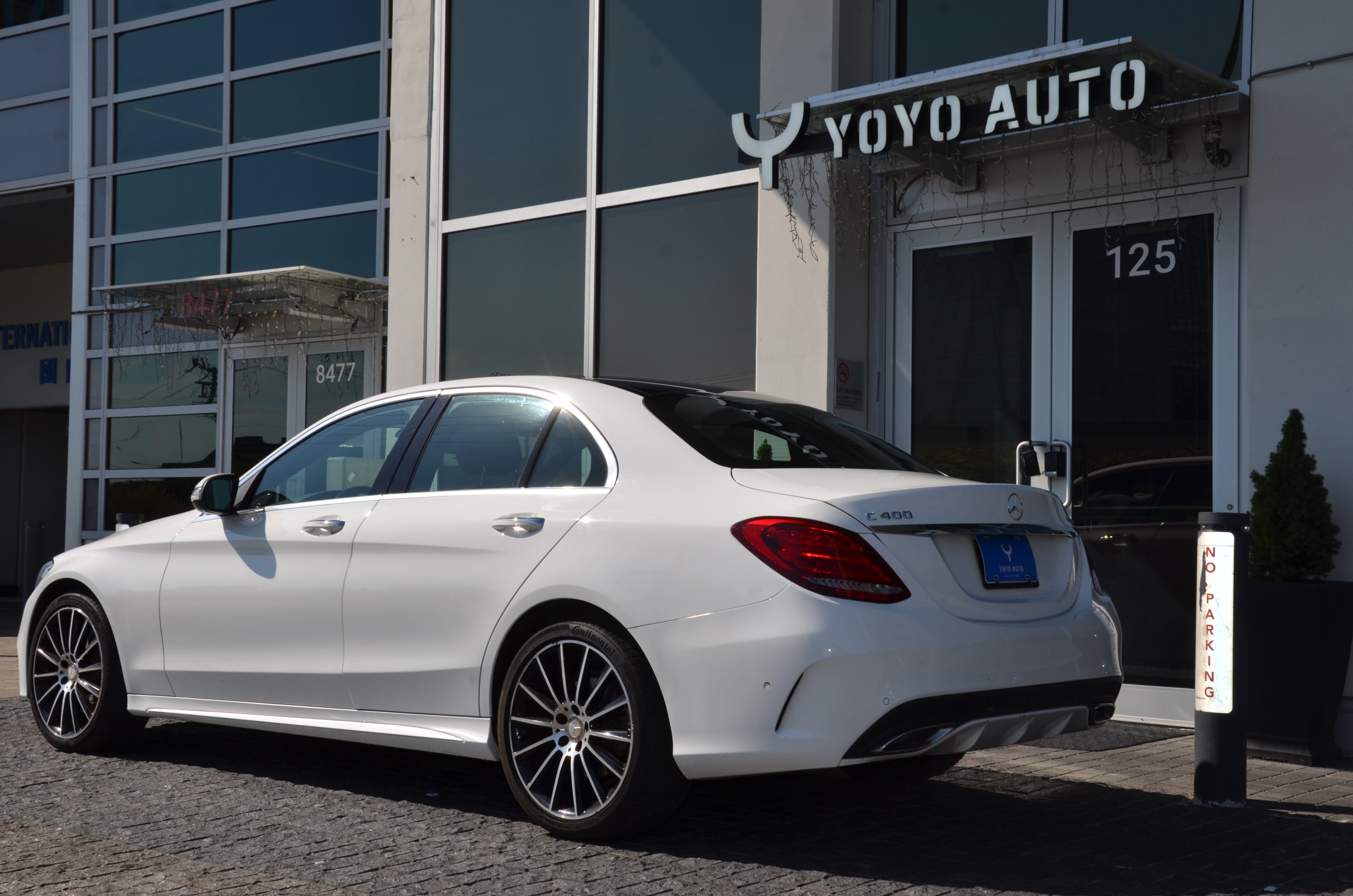 2015 Mercedes-Benz C-Class 4dr Sdn C 400 4MATIC, Vancouver, Cash