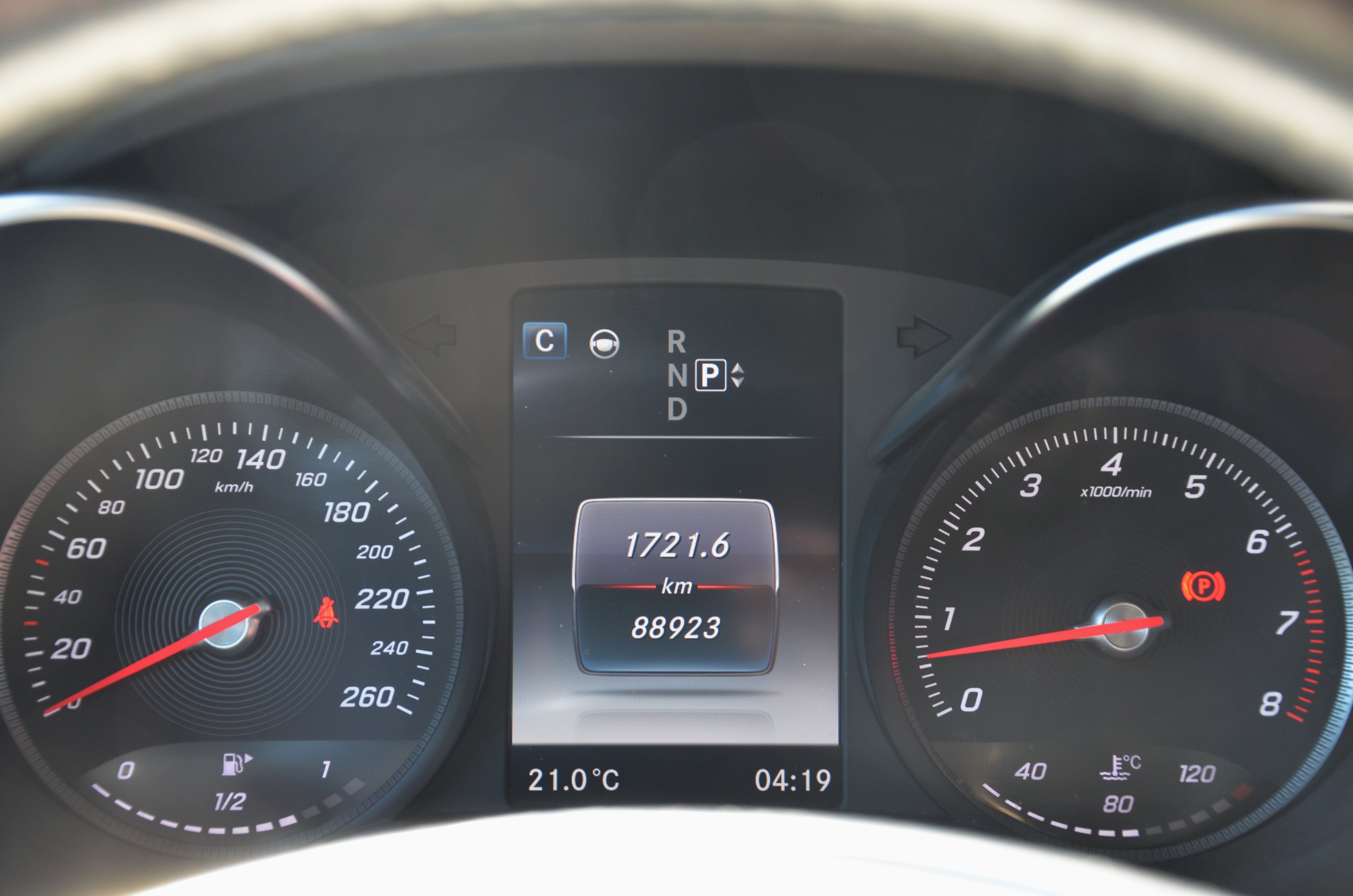 2015 Mercedes-Benz C-Class 4dr Sdn C 400 4MATIC, Vancouver, Cash