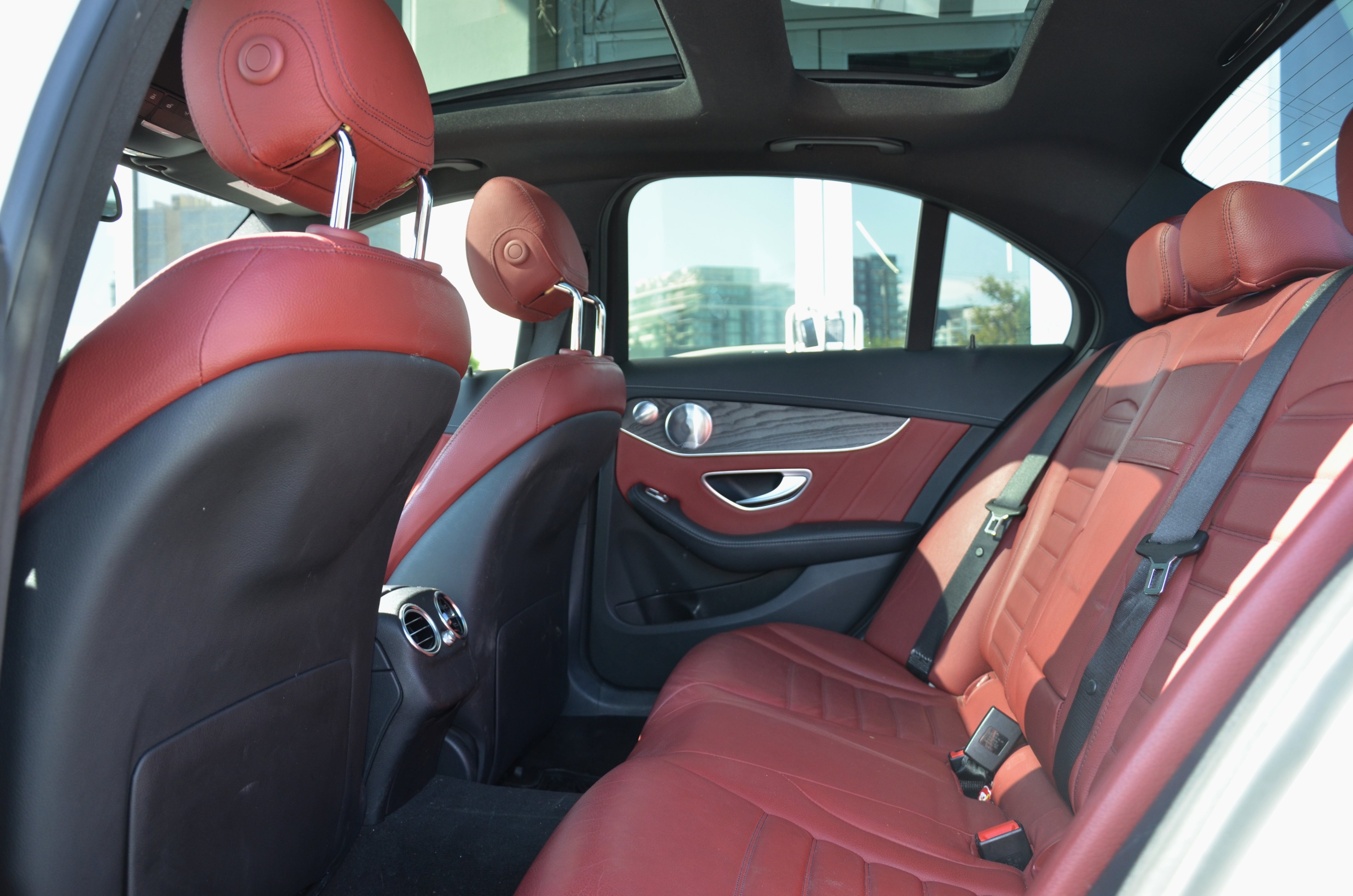 2015 Mercedes-Benz C-Class 4dr Sdn C 400 4MATIC, Vancouver, Cash
