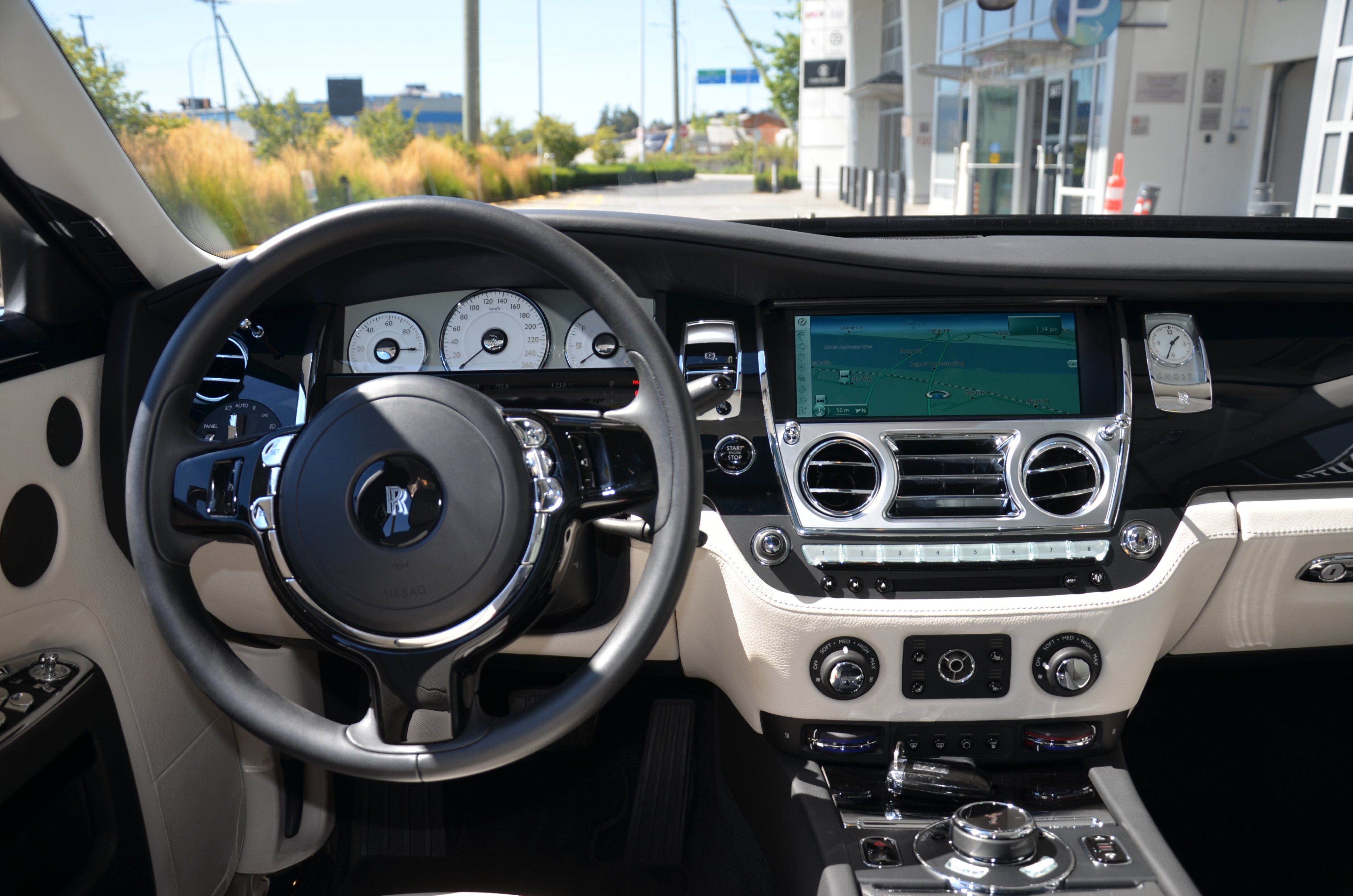 2015 Rolls-Royce Ghost 4dr Sdn, Vancouver, Cash