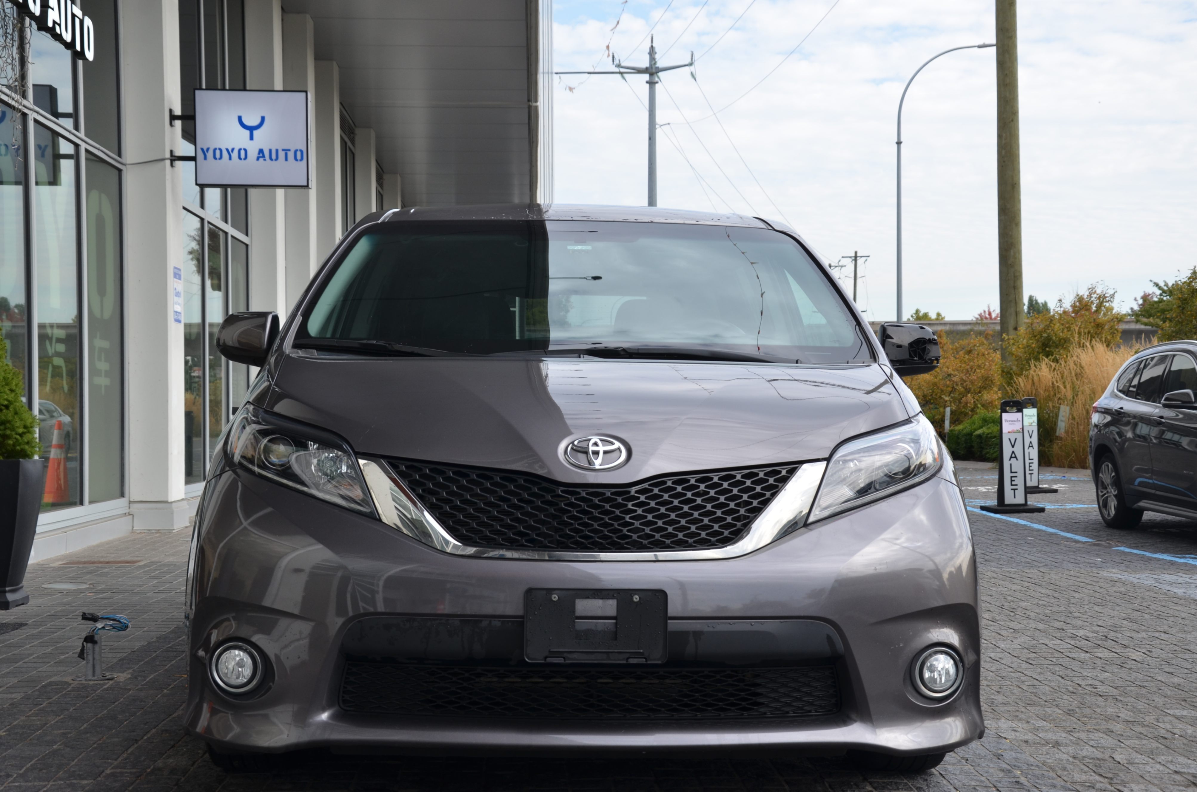 2015 Toyota Sienna 5dr SE 8-Pass FWD, Vancouver, Cash