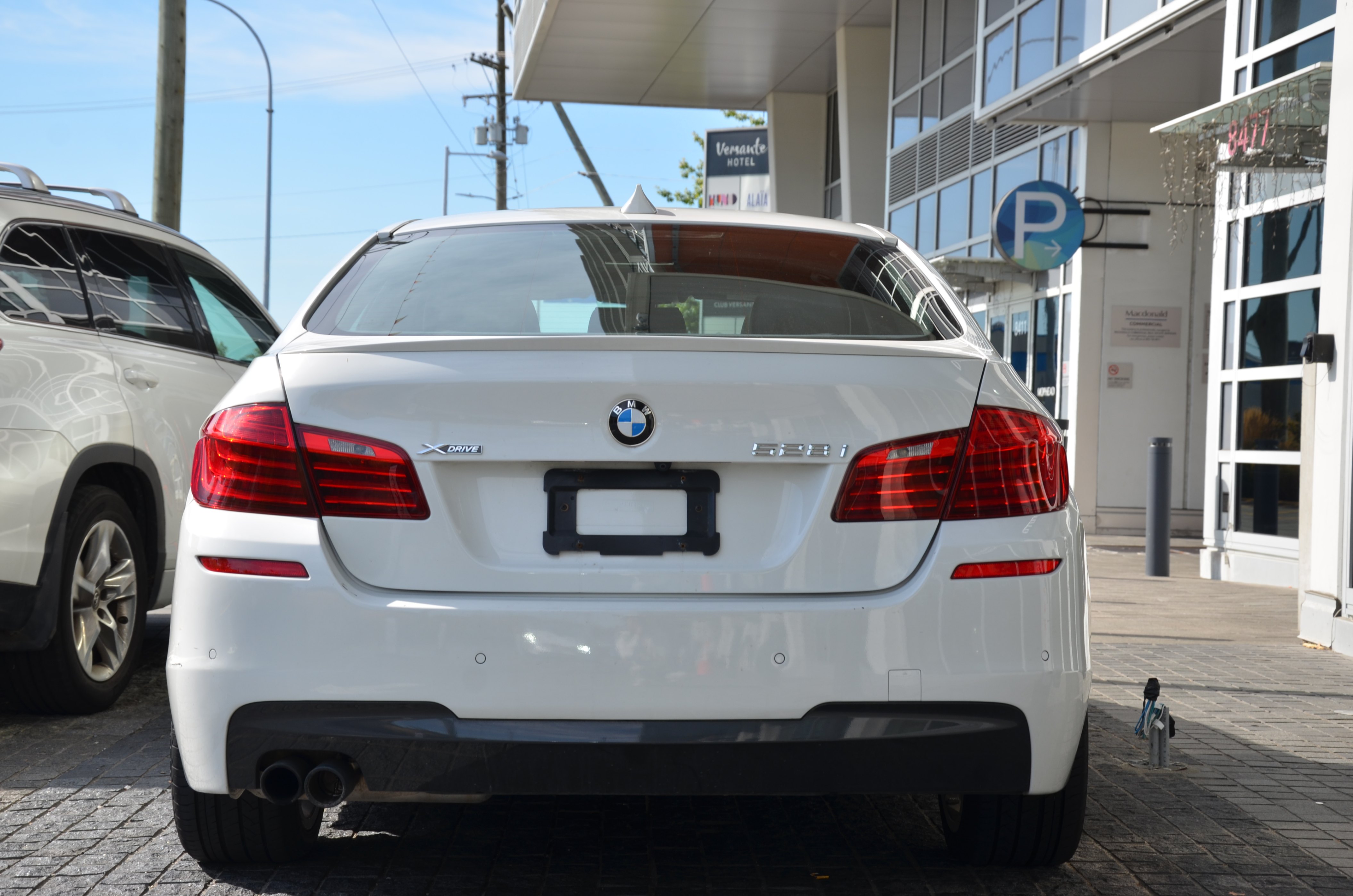 2016 BMW 5 Series 4dr Sdn 528i xDrive AWD, 温哥华, 全款车