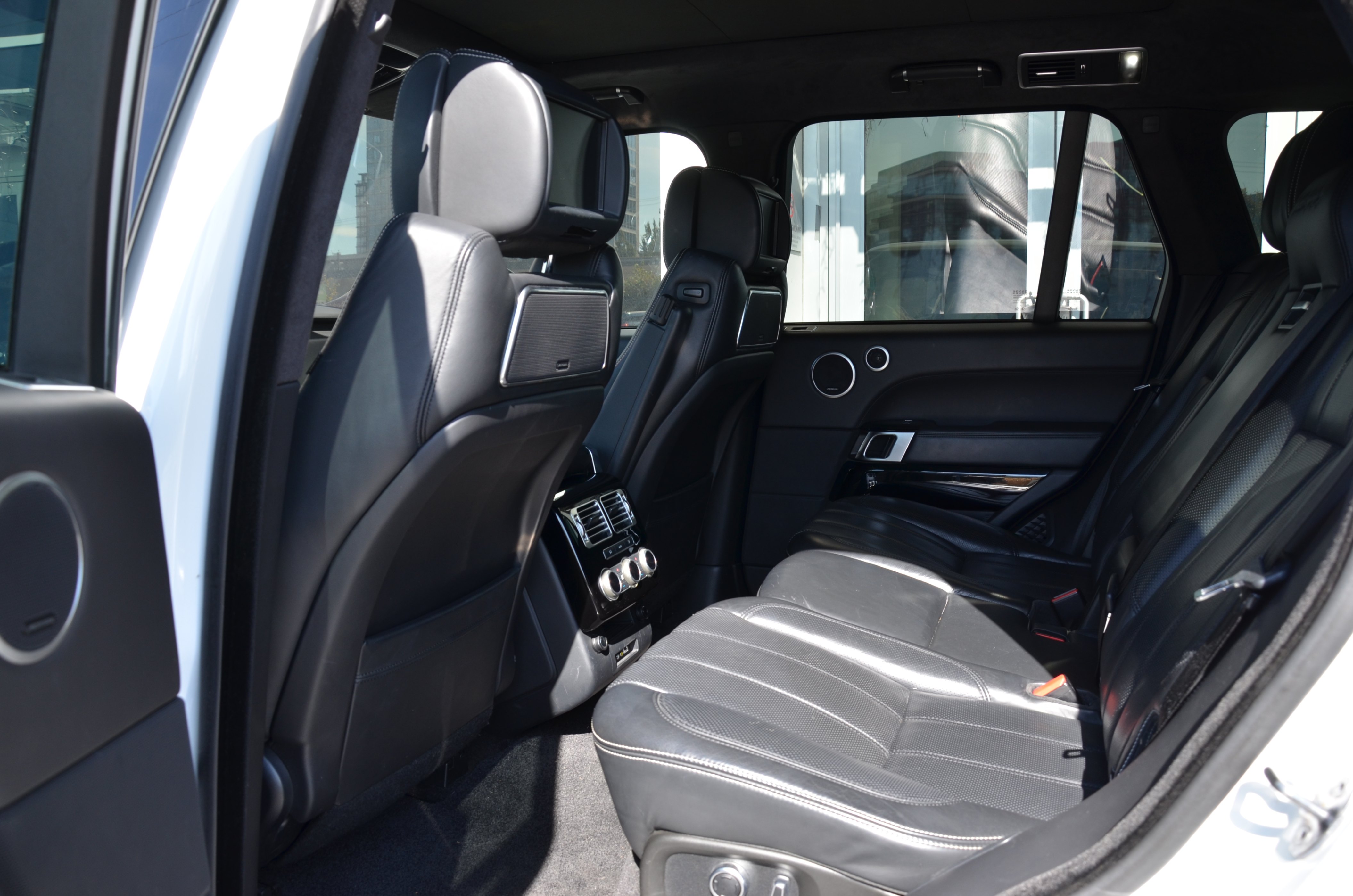 2016 Land Rover Range Rover 4WD 4dr SC Autobiography SWB, Vancouver, Cash