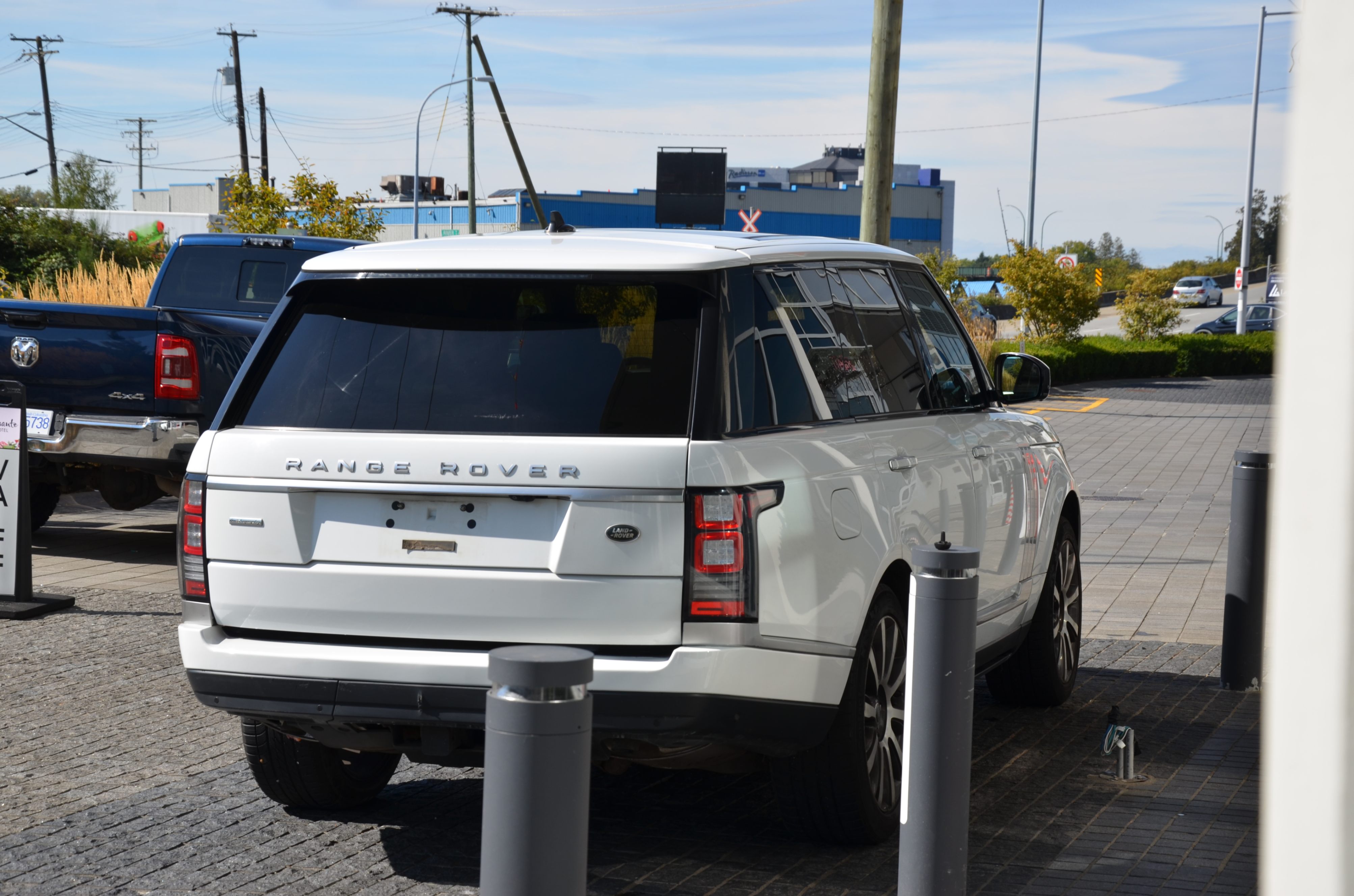 2016 Land Rover Range Rover 4WD 4dr SC Autobiography SWB, Vancouver, Cash
