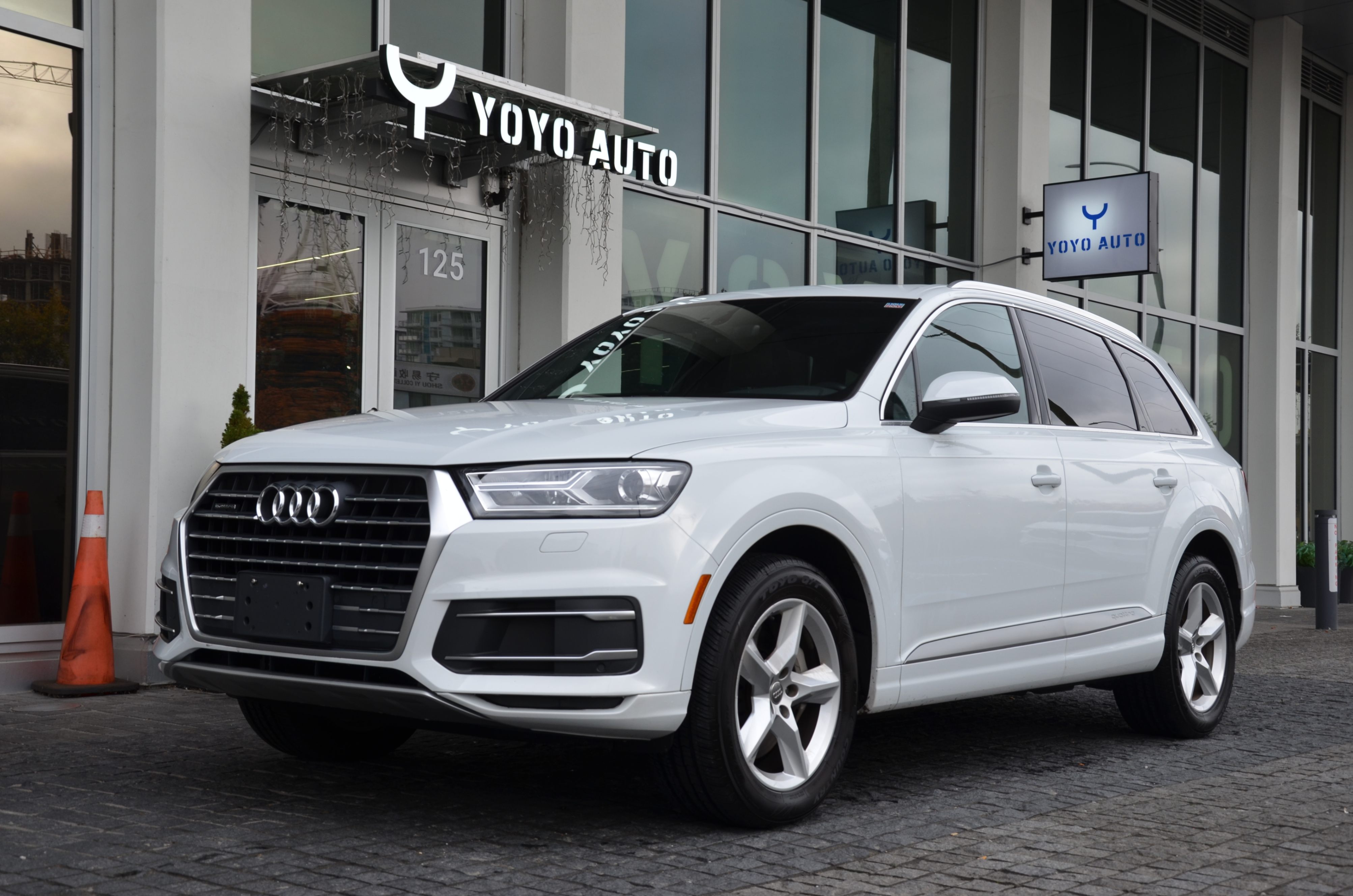 2017 Audi Q7 Quattro 4dr 2.0T Komfort, Vancouver, Cash