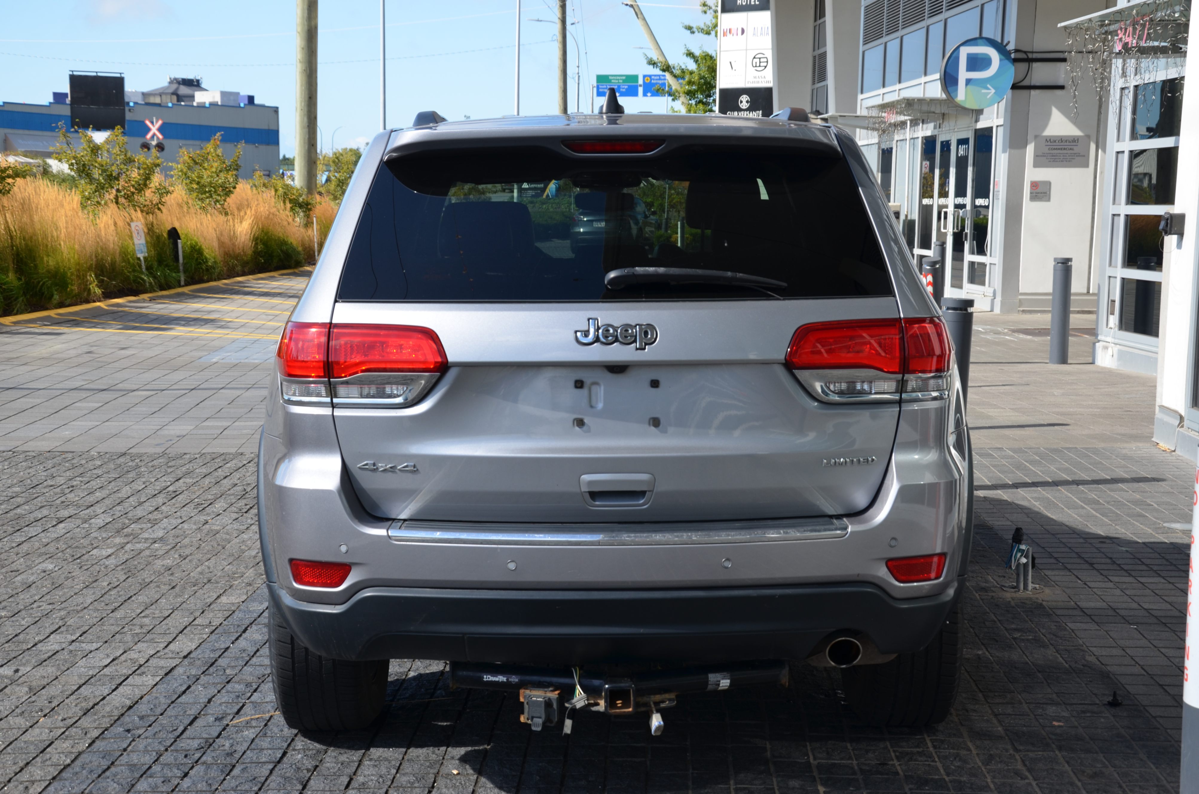 2017 Jeep Grand Cherokee 4WD 4dr Limited, Vancouver, Cash