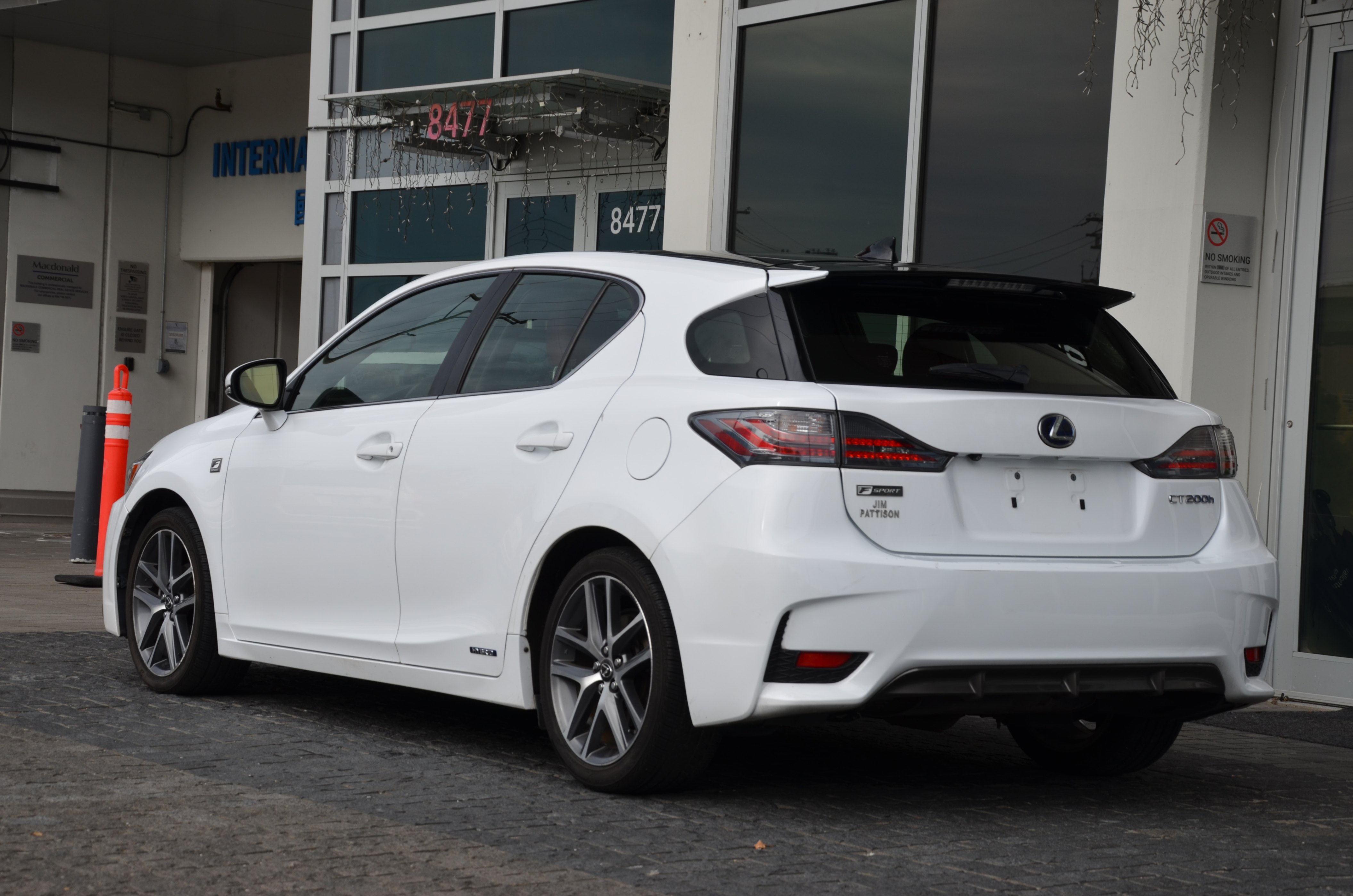 2017 Lexus CT 200h FWD 4dr Hybrid, Vancouver, Cash