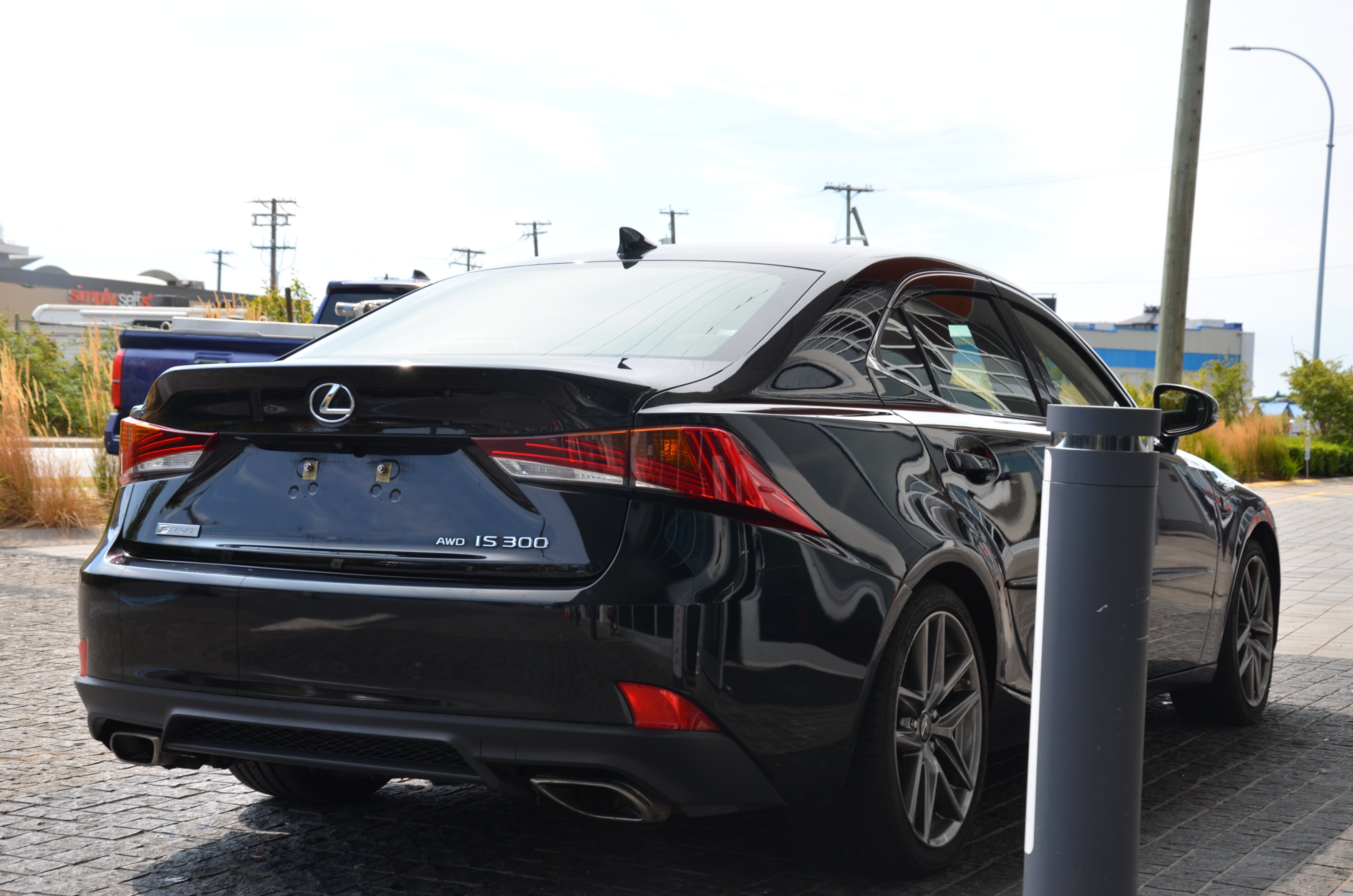 2017 Lexus IS 300 4dr Sdn AWD, 温哥华, 全款车