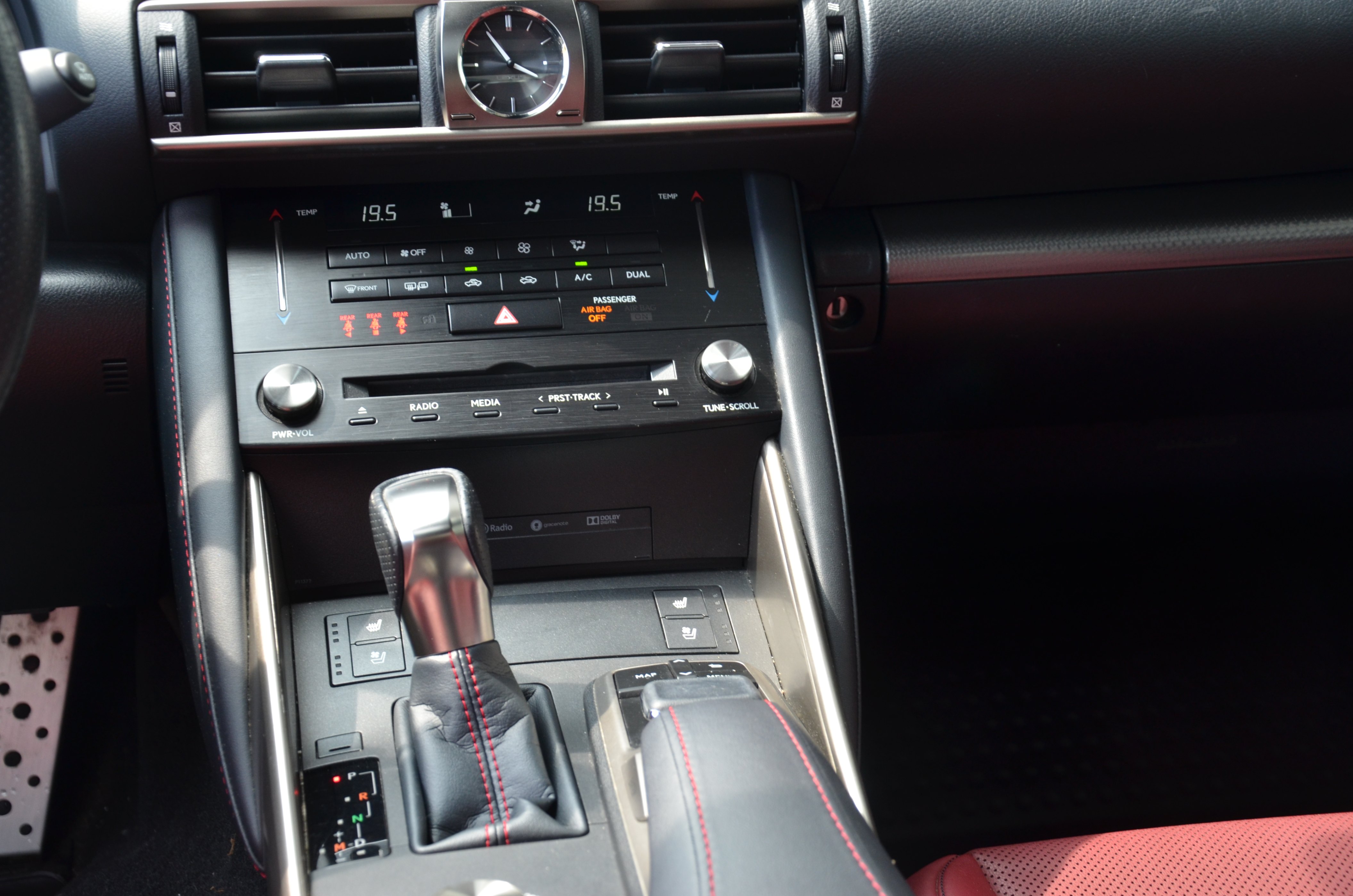 2017 Lexus IS 300 4dr Sdn AWD, 温哥华, 全款车
