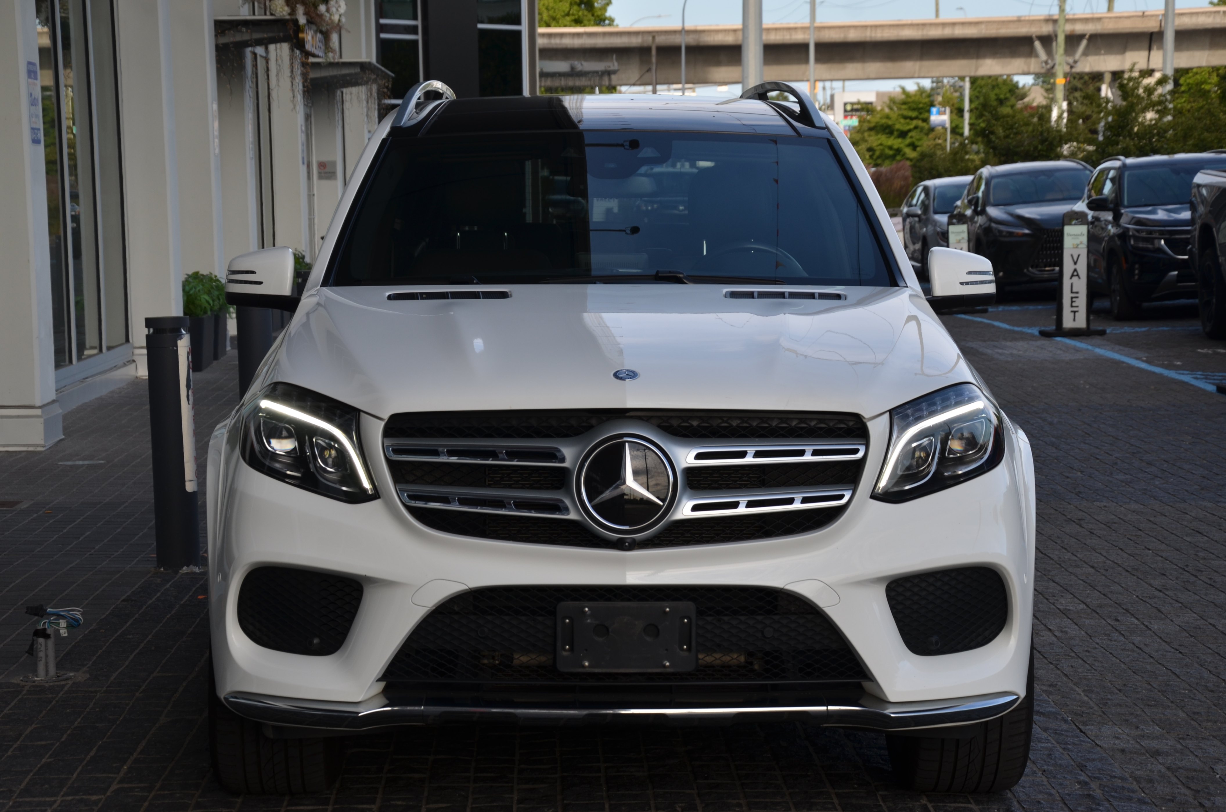 2017 Mercedes-Benz GLS-class 4MATIC 4dr GLS 550, Vancouver, Cash