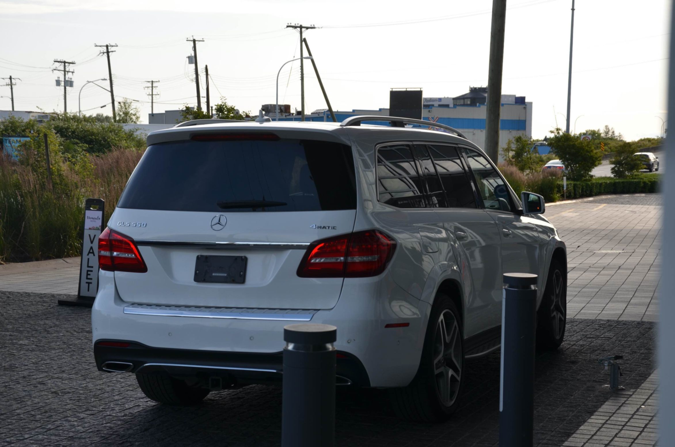 2017 Mercedes-Benz GLS-class 4MATIC 4dr GLS 550, Vancouver, Cash