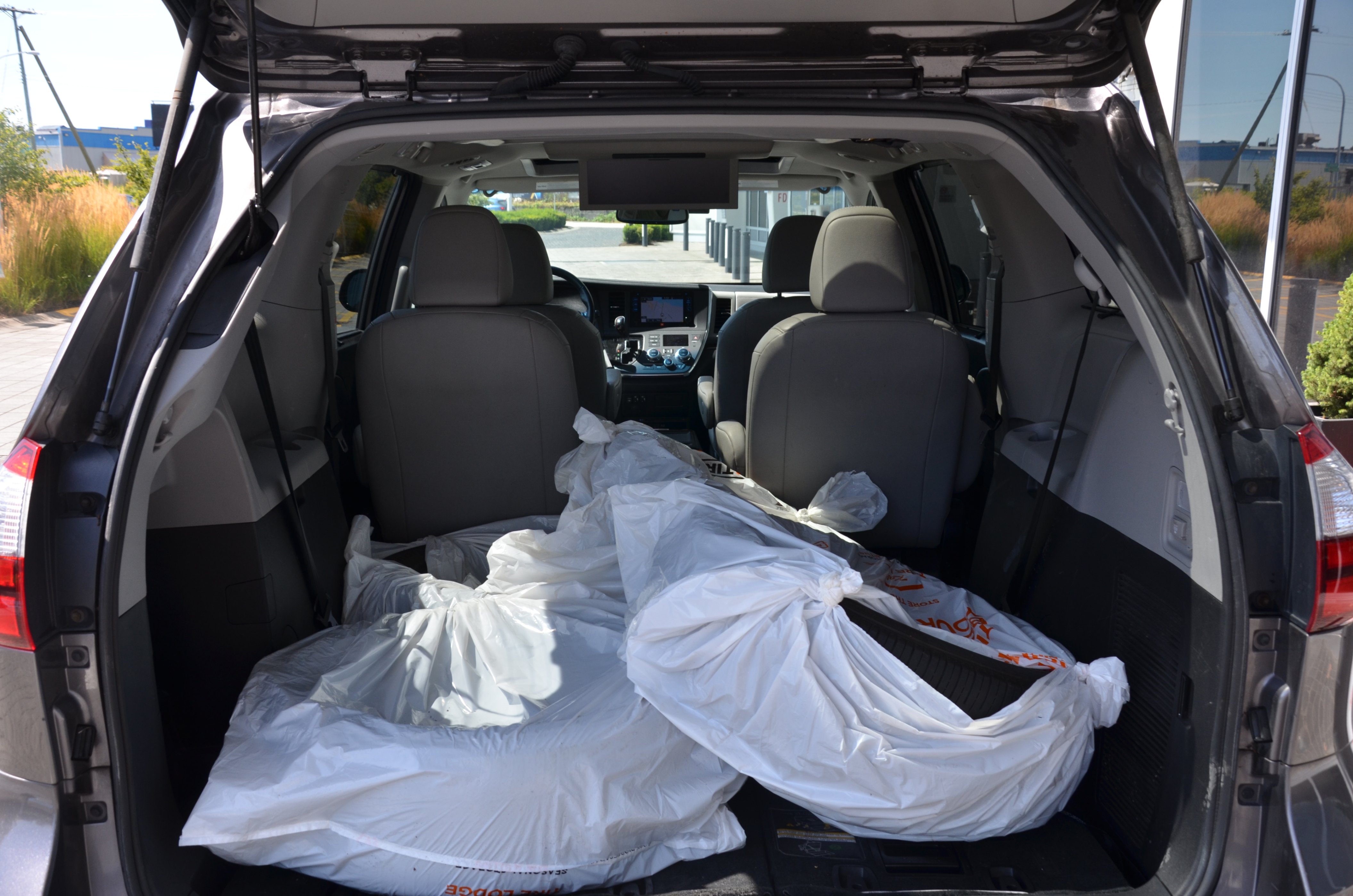 2017 Toyota Sienna 5dr XLE 7-Pass AWD, Vancouver, Cash