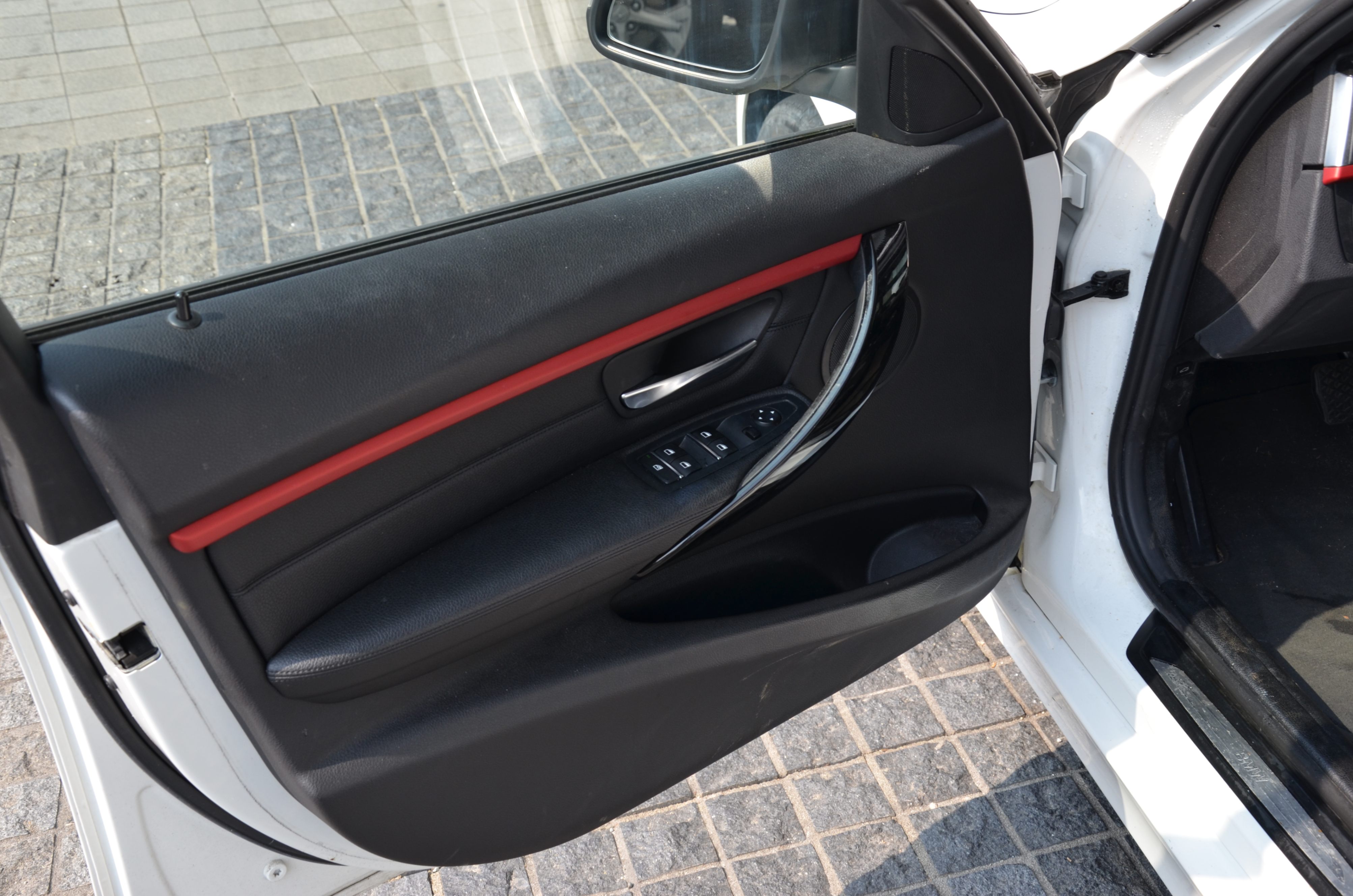 2018 BMW 3 Series 330i xDrive Sedan, Vancouver, Cash